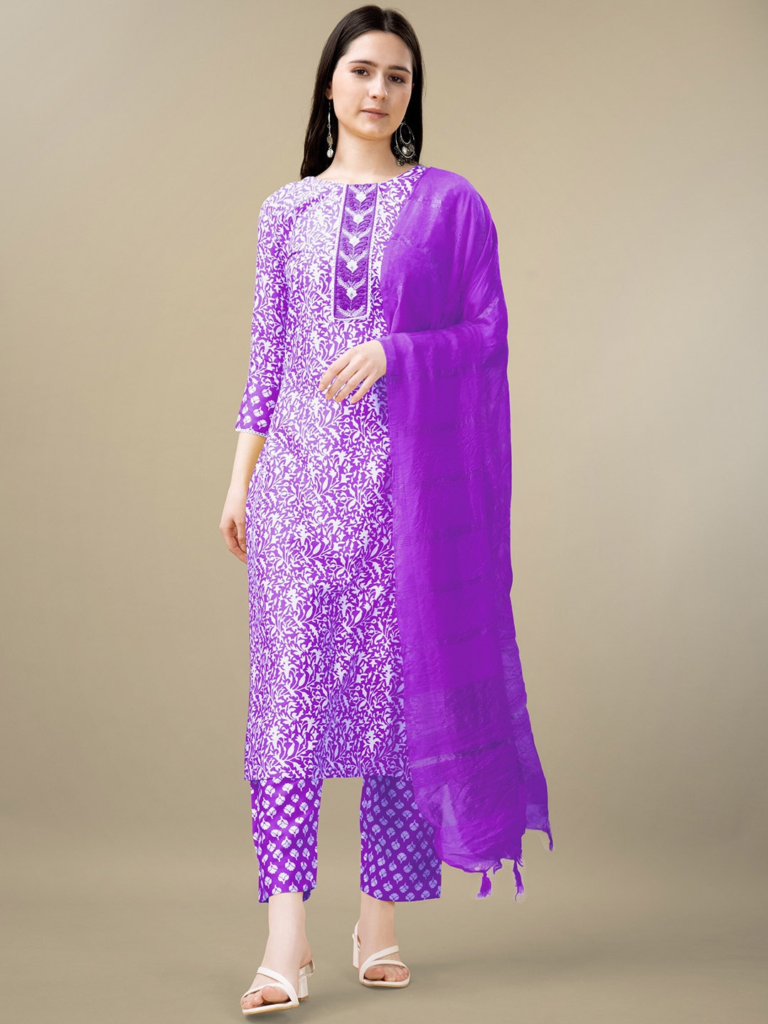 

devkison Women Ethnic Motifs Embroidered Regular Kurti Churidar With Dupatta, Purple