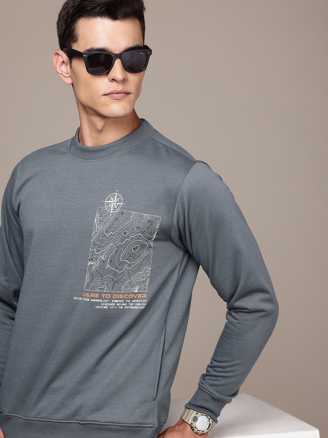 

The Roadster Life Co. Graphic Printed Sweatshirt, Grey
