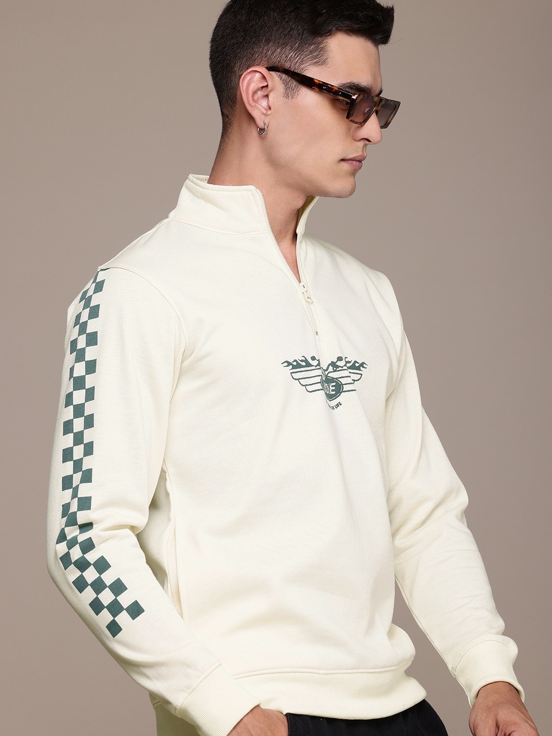 

The Roadster Life Co. Long Sleeves Printed Sweatshirt, Cream