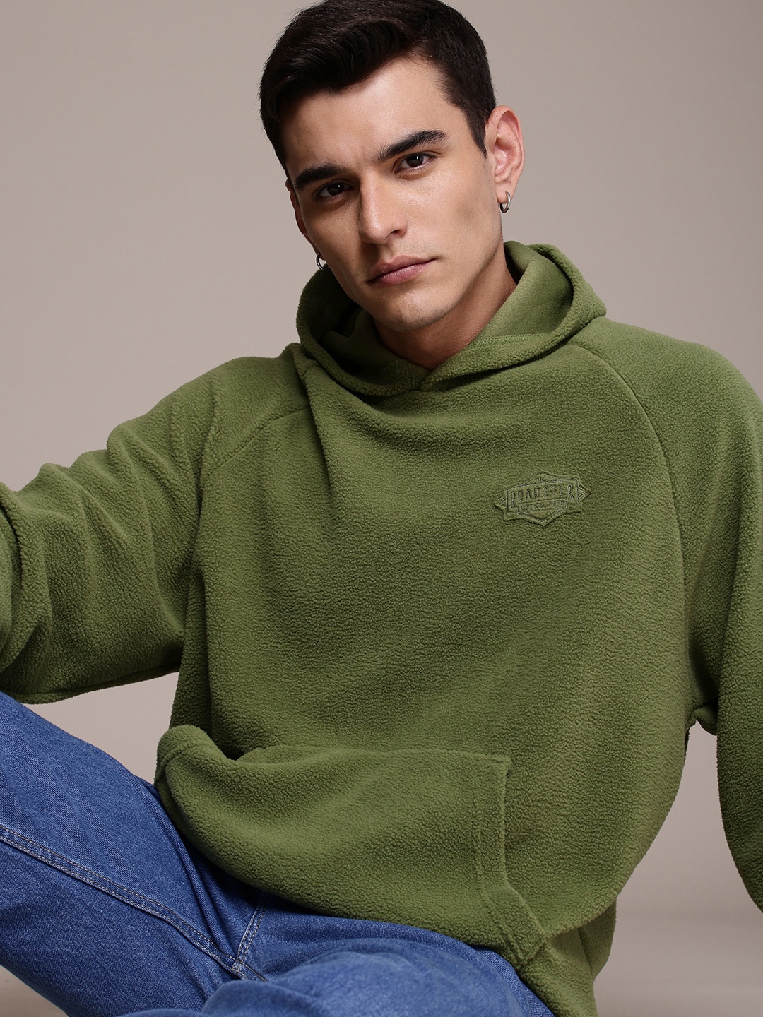 

The Roadster Life Co. Hooded Raglan Sleeves Sweatshirt, Green