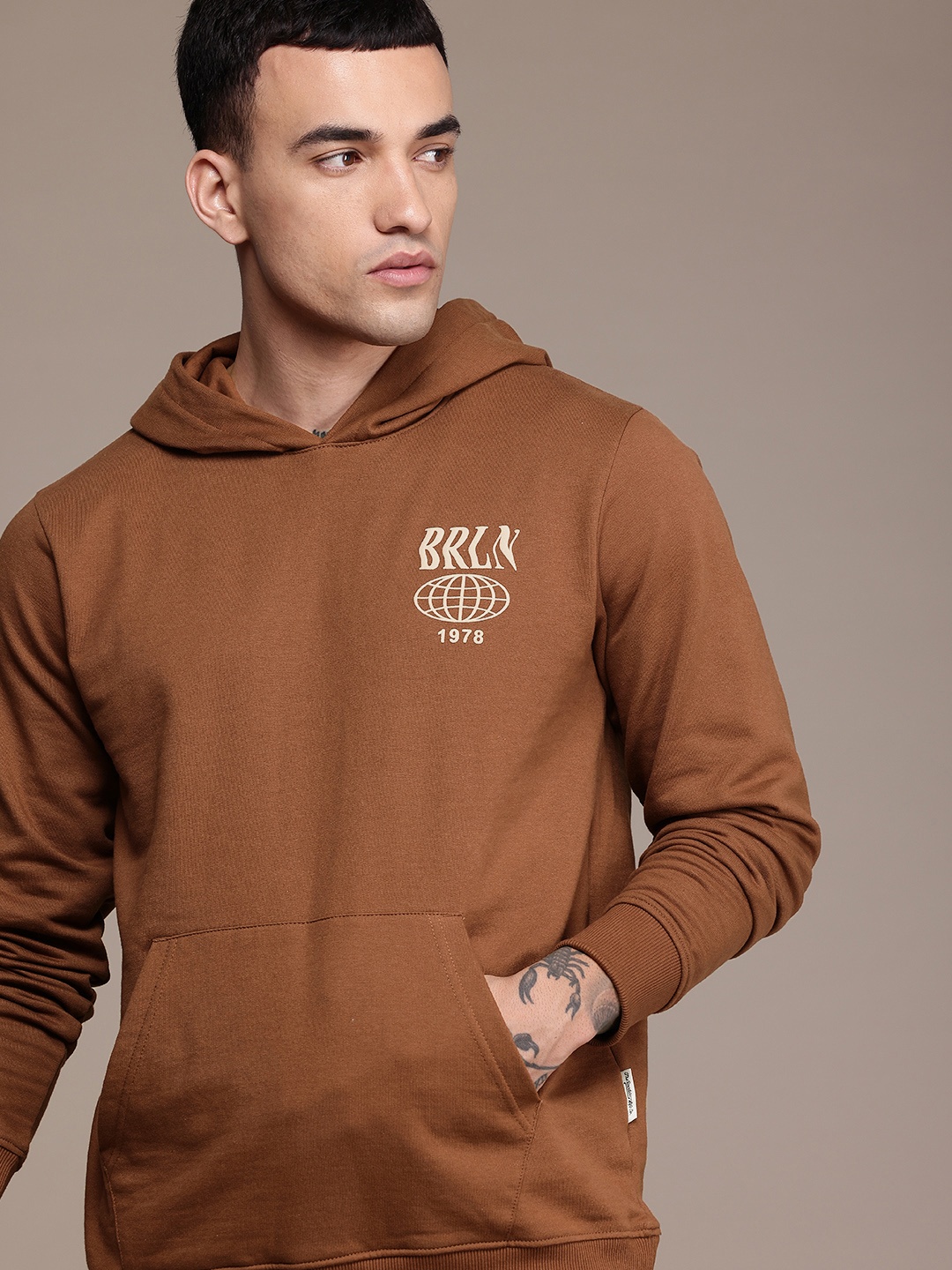 

The Roadster Life Co. Printed Hooded Sweatshirt, Brown