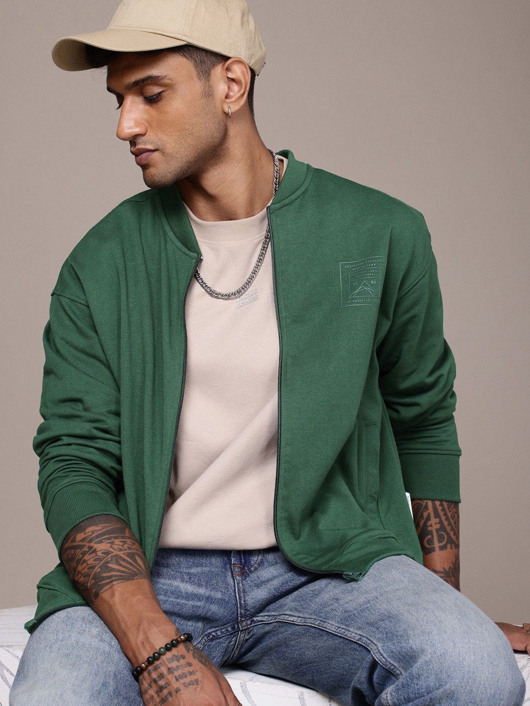 

The Roadster Life Co. Minimal Typography Printed Relaxed Fit Sweatshirt, Green