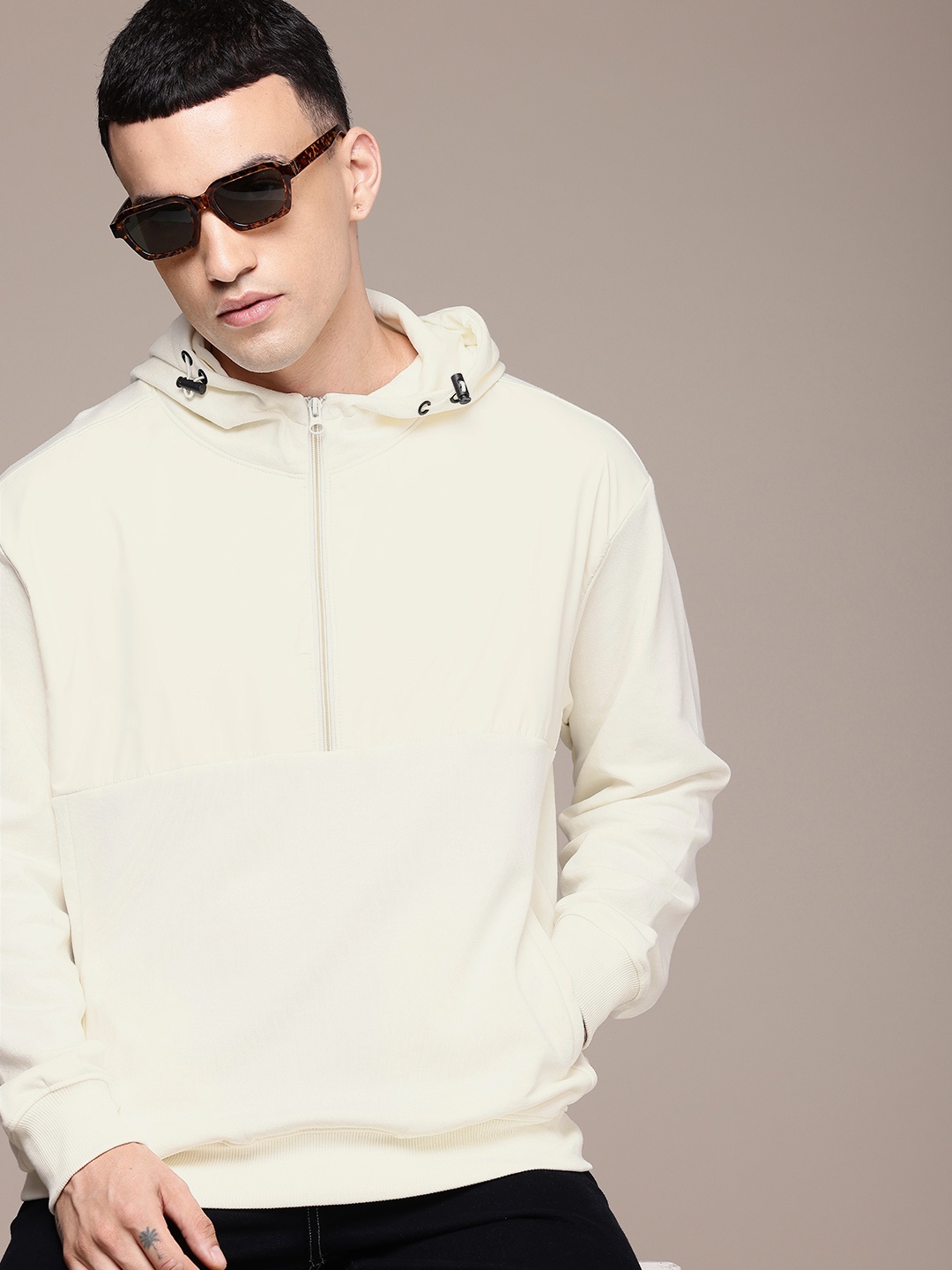 

The Roadster Life Co. Hooded Relaxed Fit Sweatshirt, Off white
