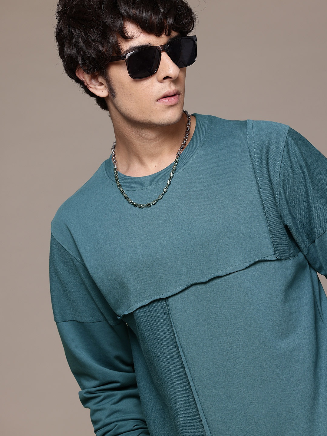 

Roadster Men Sweatshirt, Blue