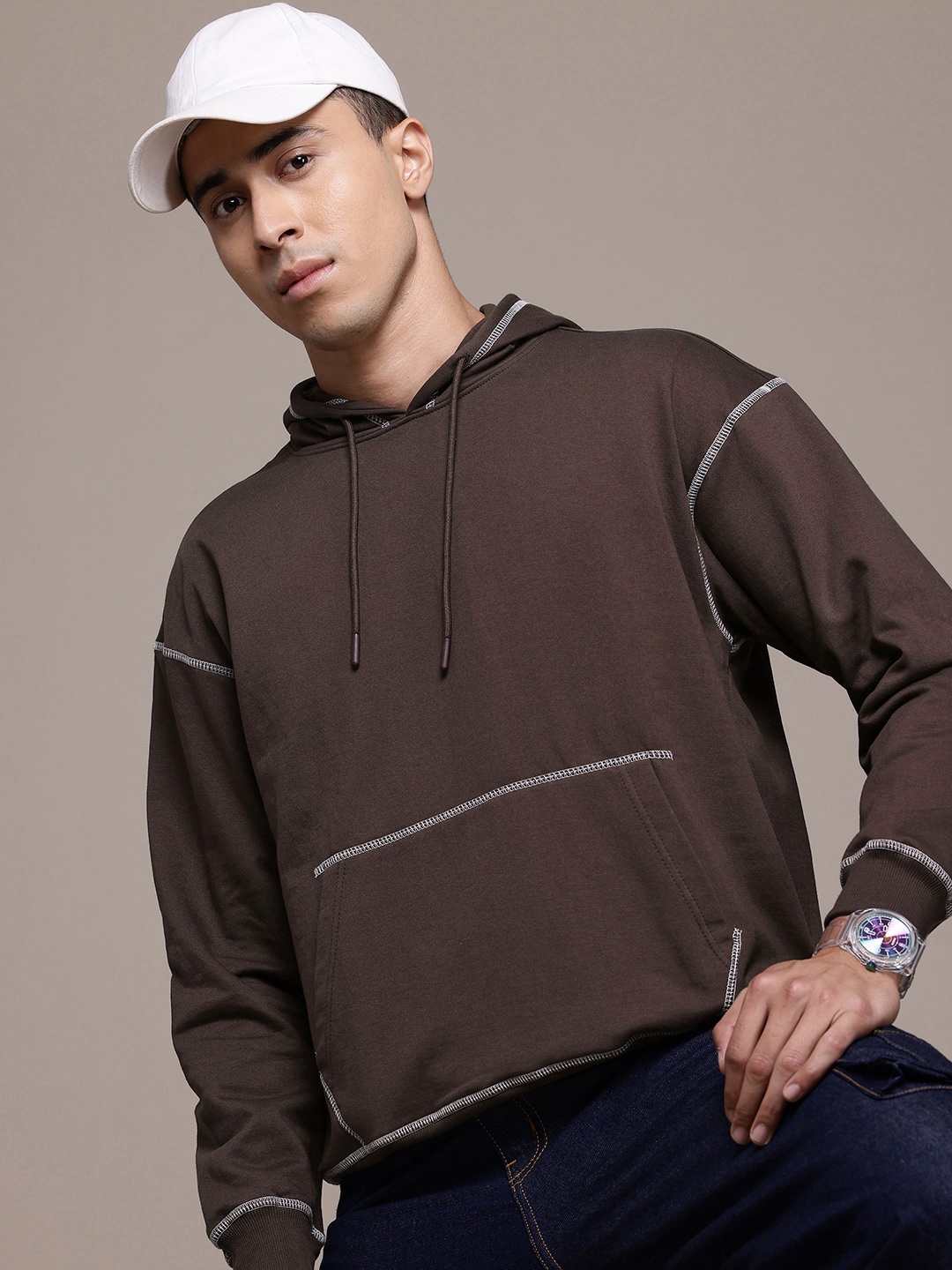 

Roadster Men Hooded Sweatshirt, Brown