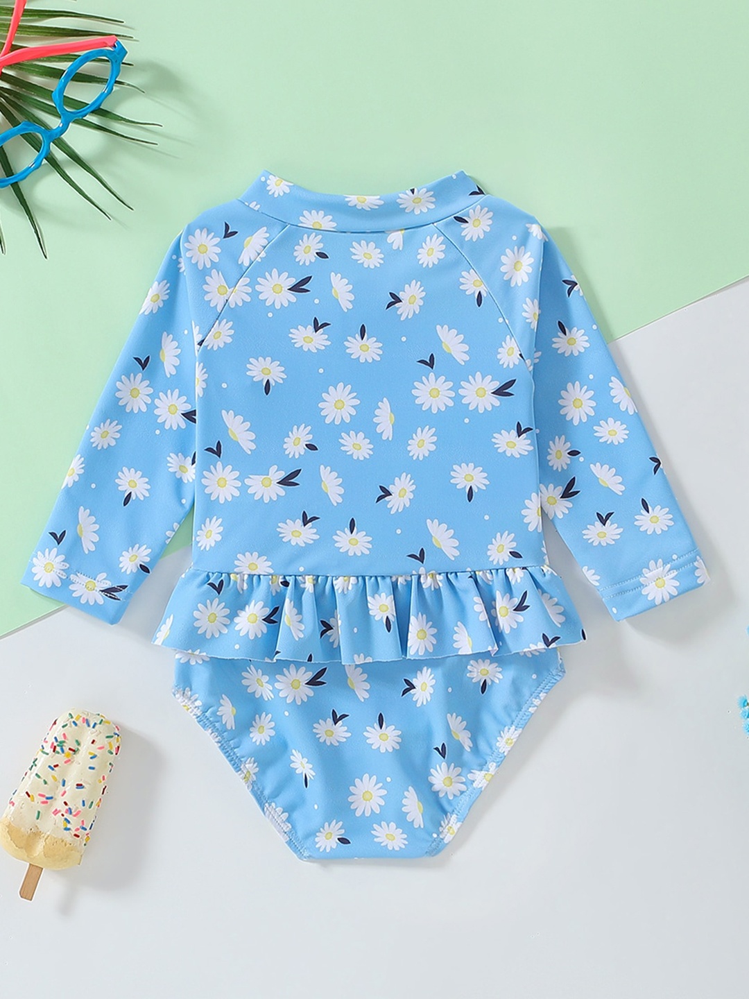 

StyleCast x Revolte Girls Floral Printed Bodysuit, Blue