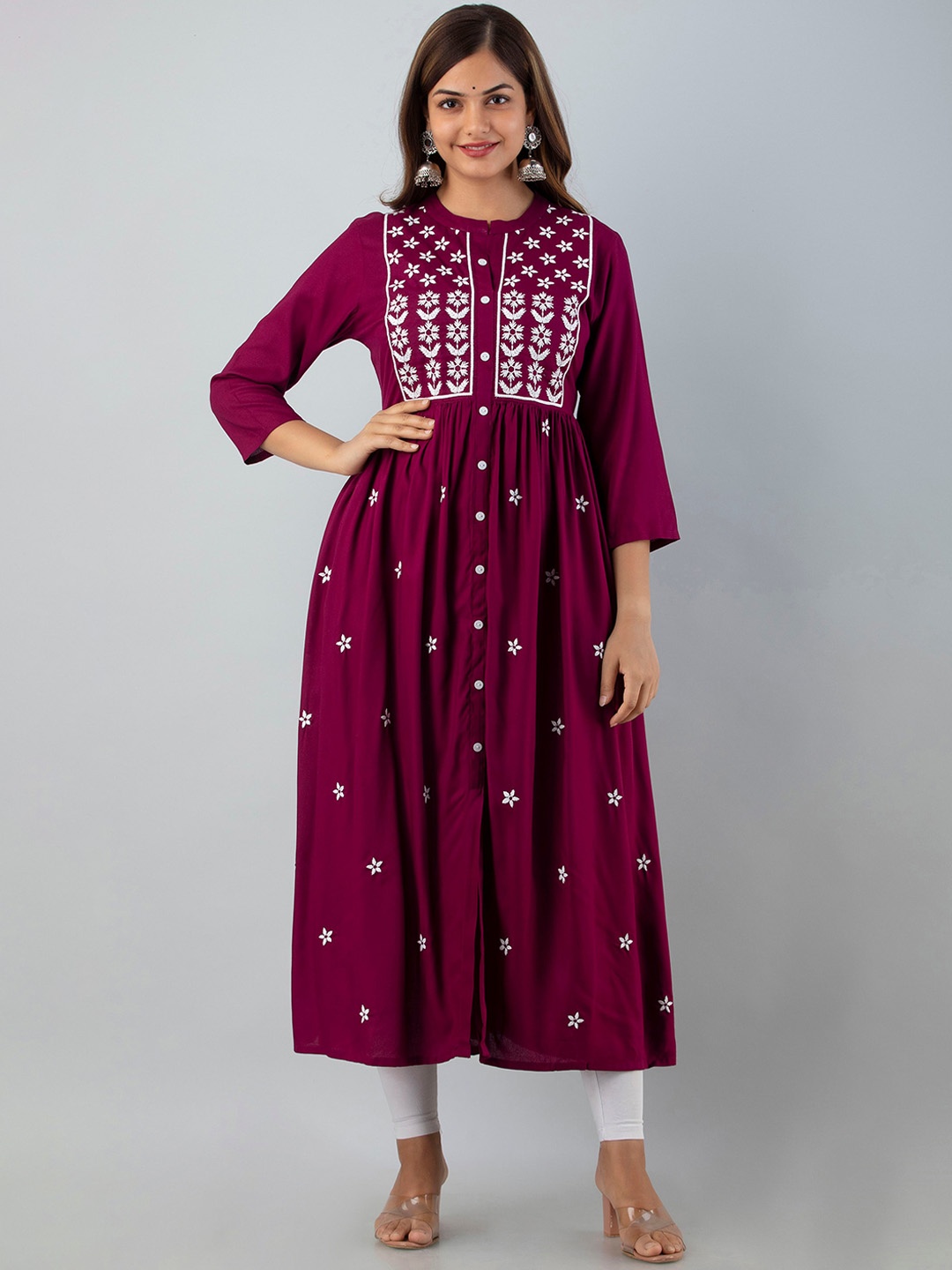 

ANANDITA Women Geometric Embroidered Flared Sleeves Thread Work Anarkali Kurta, Purple