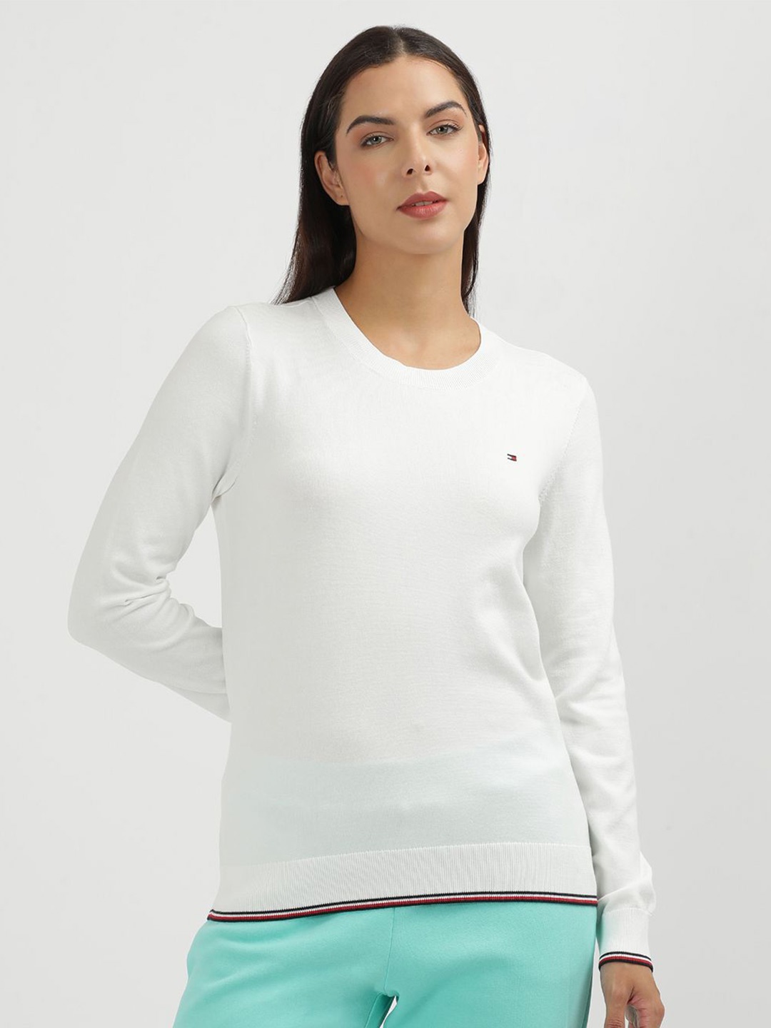 

Tommy Hilfiger Women Cable Knit Pullover with Embroidered Detail, White