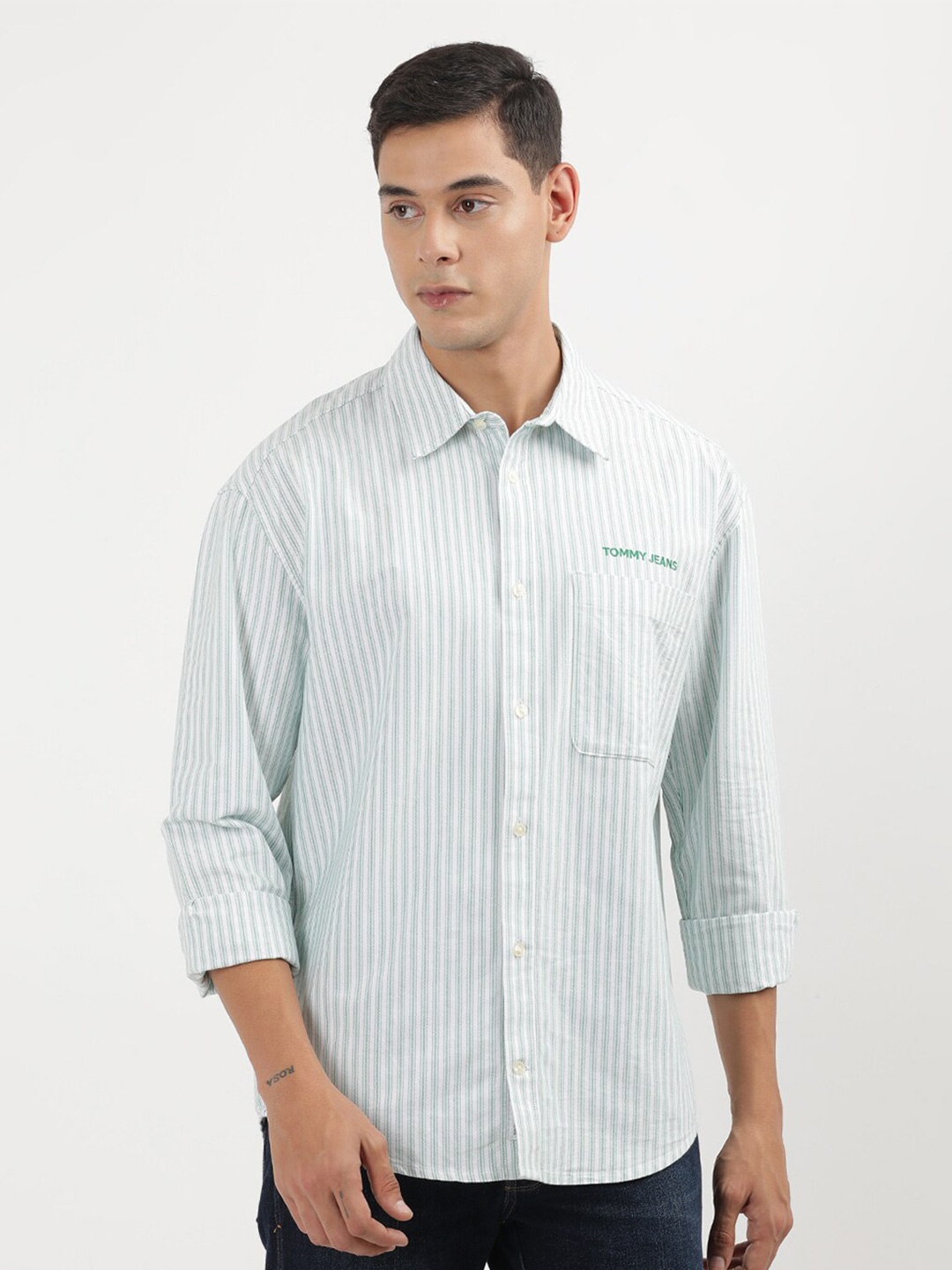

Tommy Hilfiger Men Opaque Striped Casual Shirt, Green