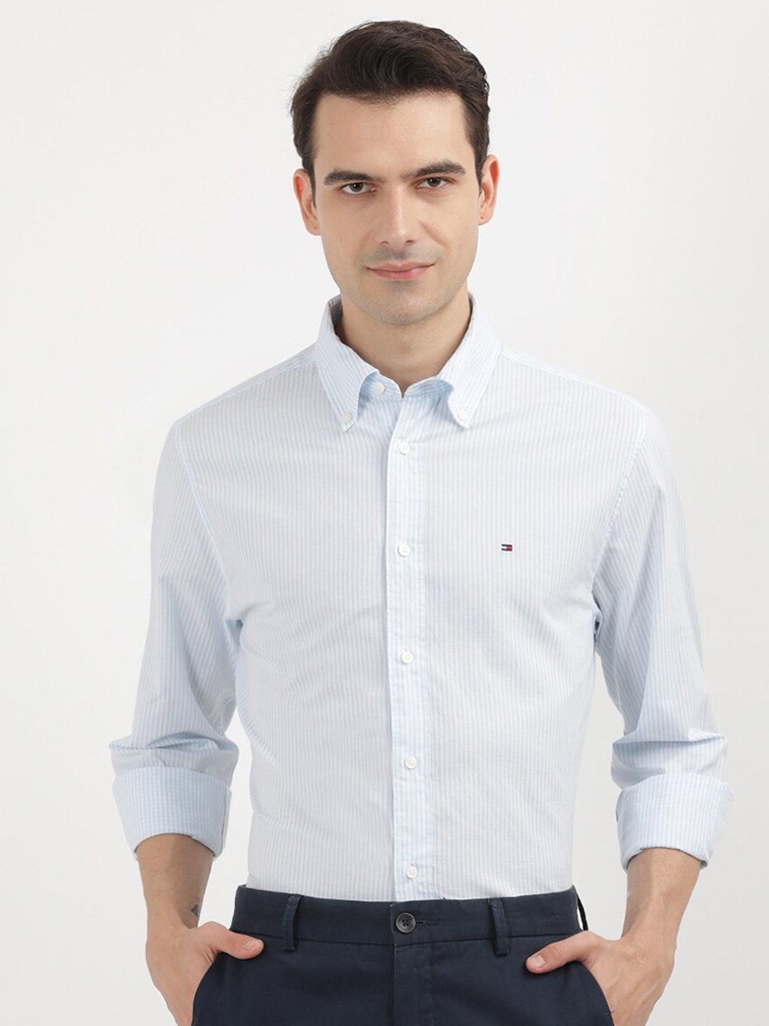 

Tommy Hilfiger Men Opaque Striped Casual Shirt, Blue