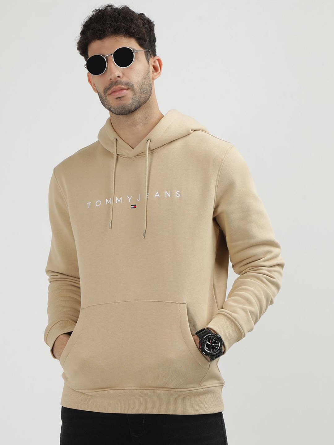 

Tommy Hilfiger Men Solid Hooded Sweatshirt, Beige