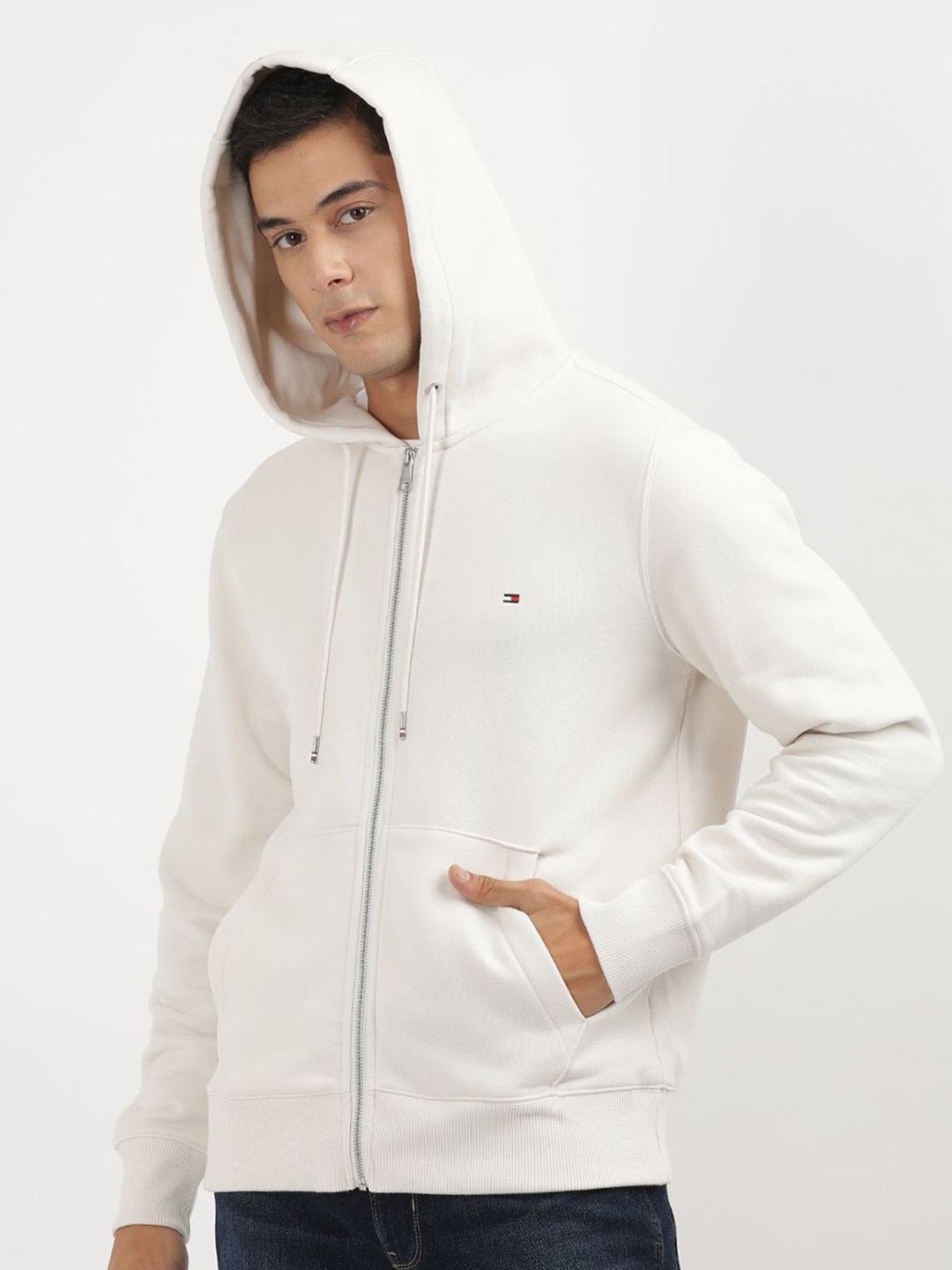 

Tommy Hilfiger Men Solid Hodded Sweatshirt, Off white