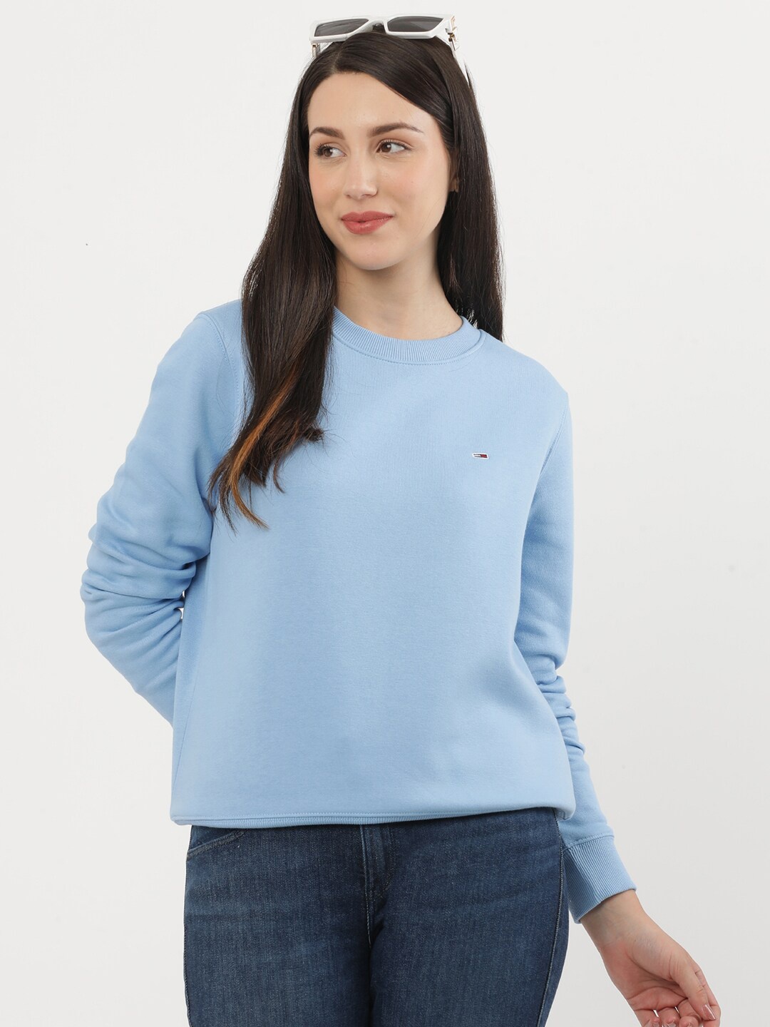 

Tommy Hilfiger Women Solid Round Neck Sweatshirt, Blue