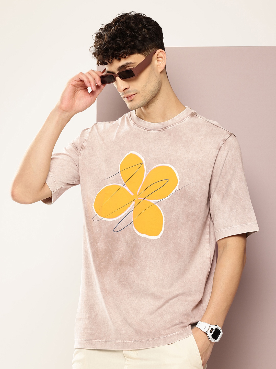 

Kook N Keech Men Graphic Printed Oversized T-shirt, Beige