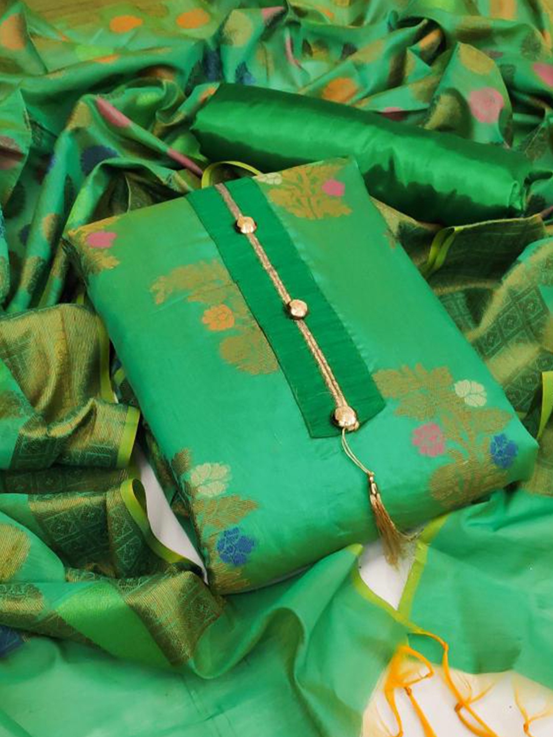 

Dori Embroidered Unstitched Dress Material, Green