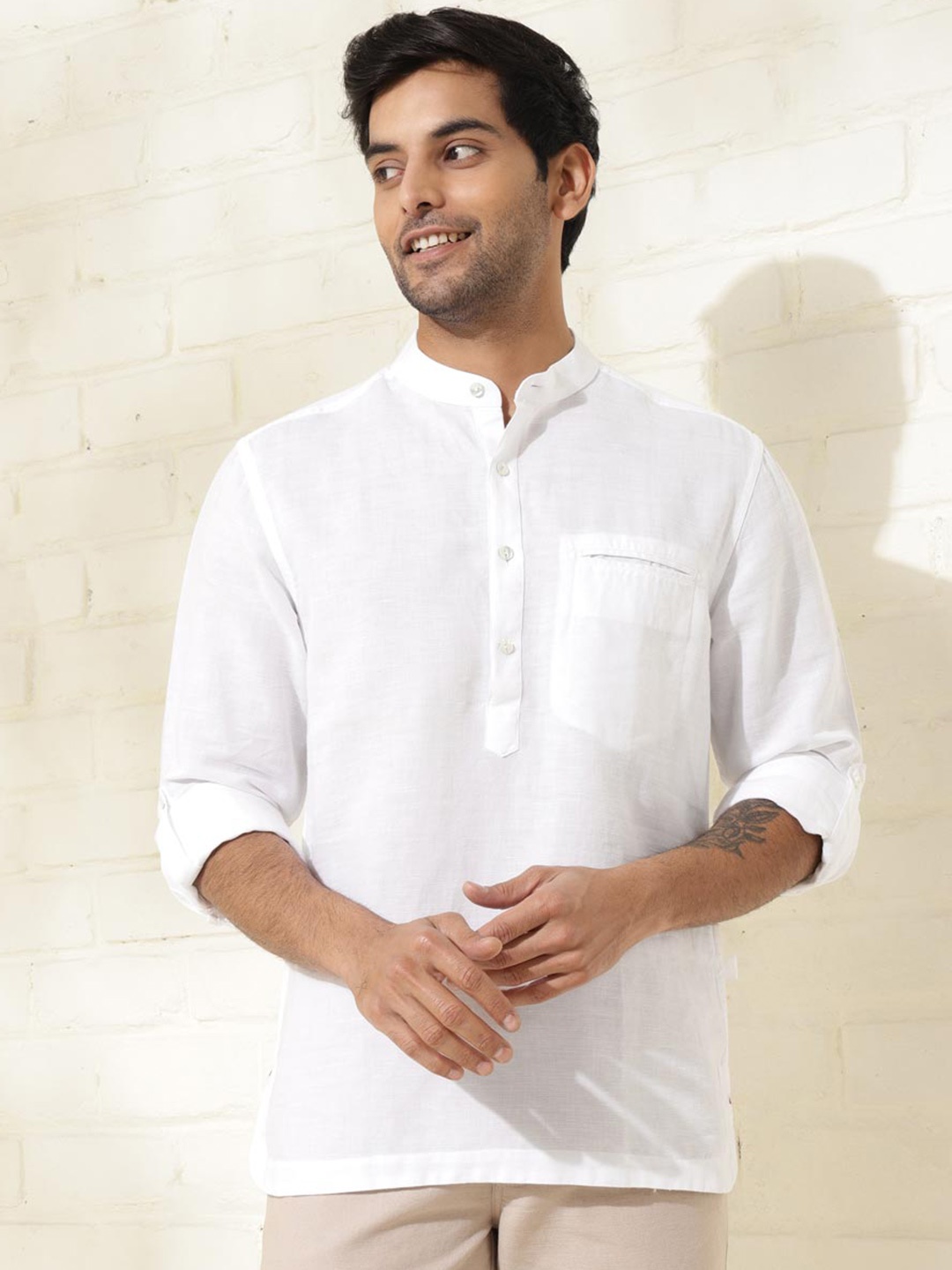 

Fabindia Men Slim Fit Opaque Casual Shirt, White