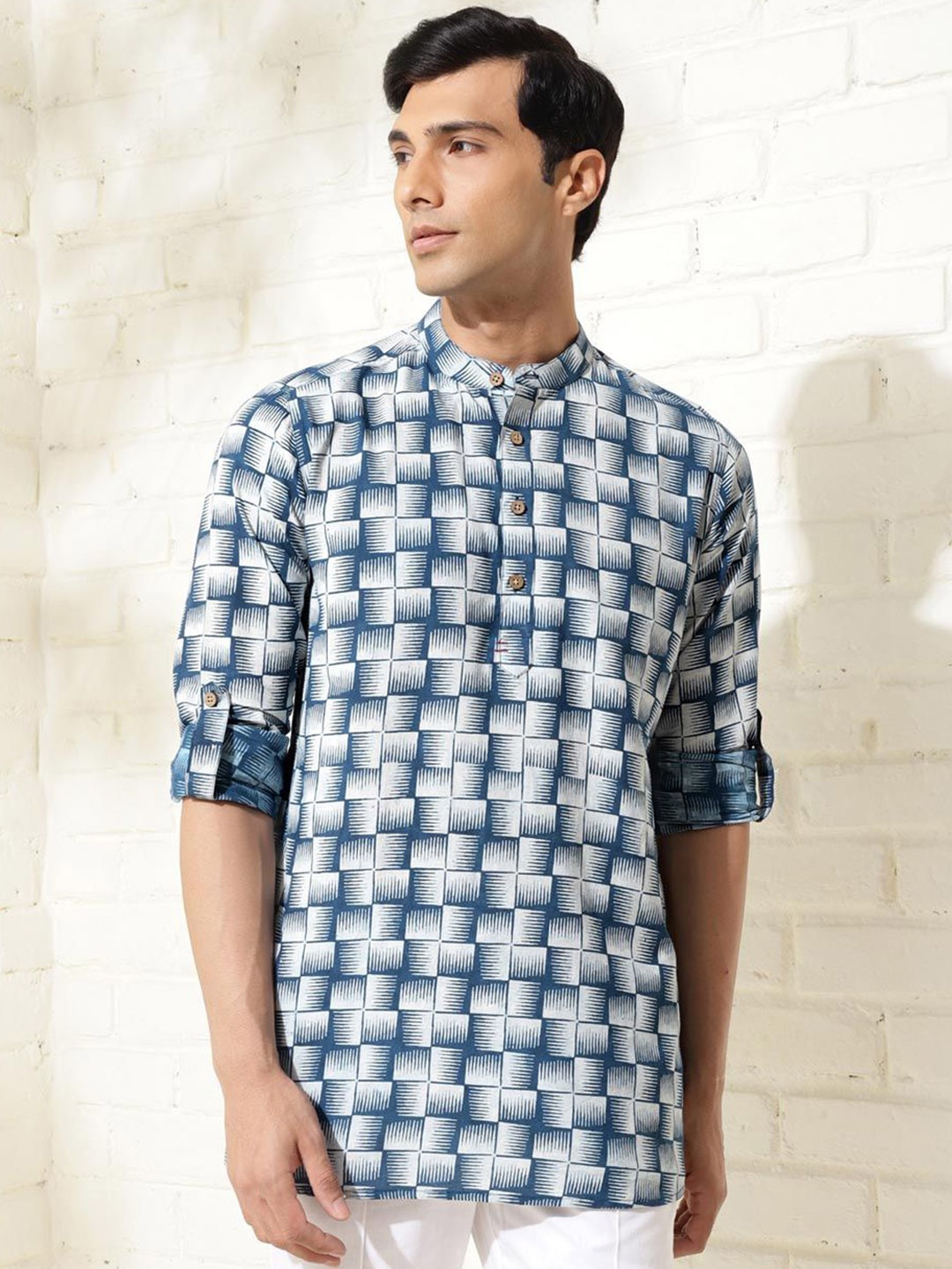 

Fabindia Men Cotton Printed Slim Fit Kurta Short, Blue