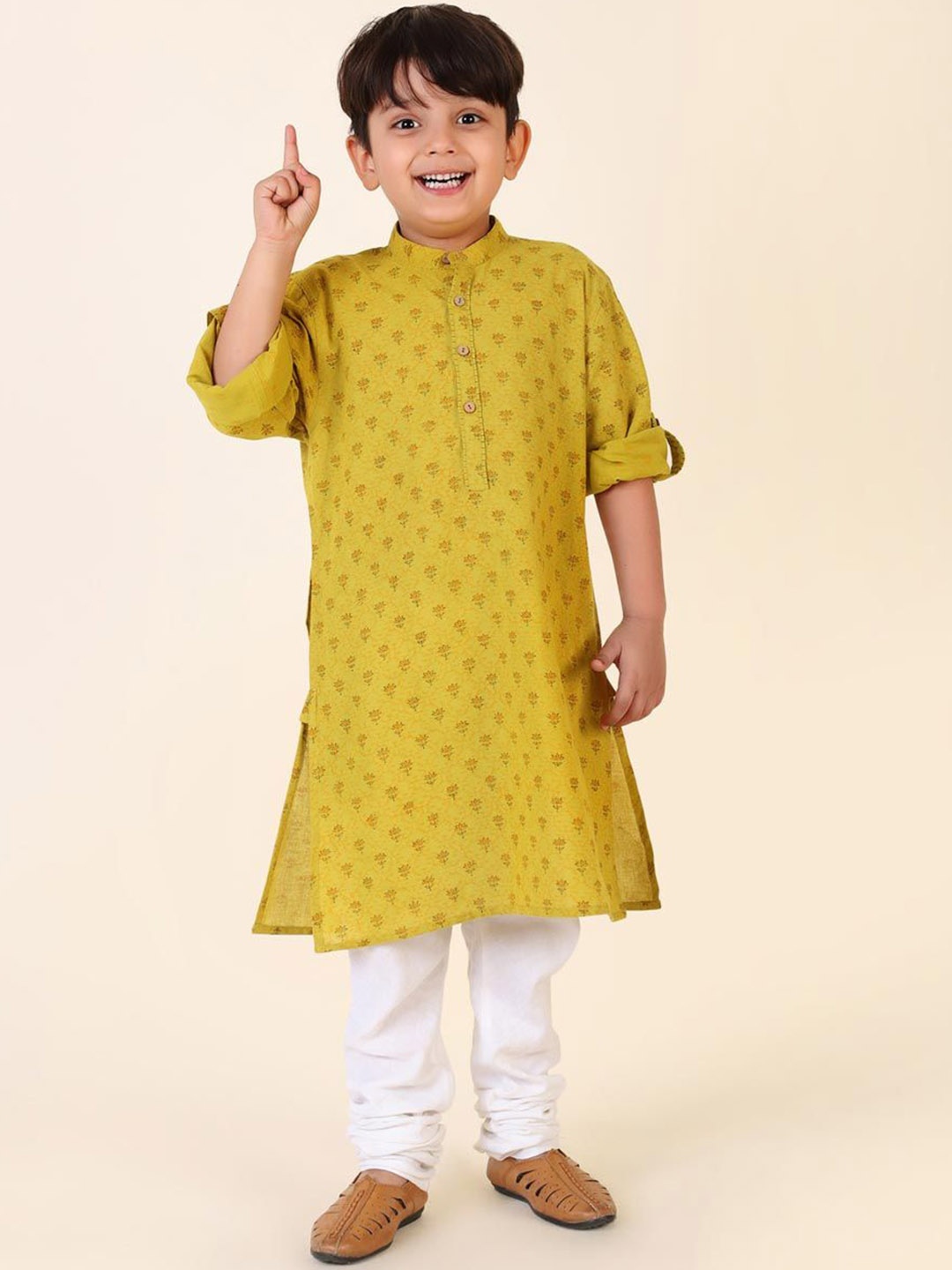 

Fabindia Boys Geometric Cotton Hand Block Printed Kurta, Lime green