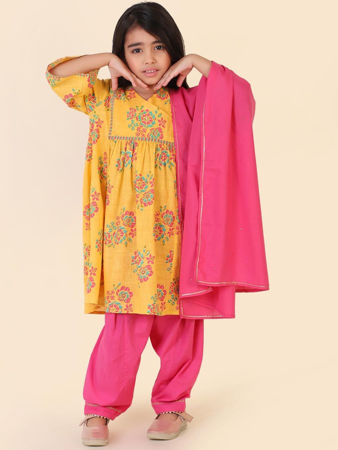 

Fabindia Girls Floral Printed Angrakha Pure Cotton Kurta Salwar With Dupatta, Yellow