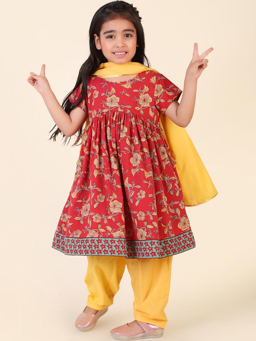 

Fabindia Girls Ethnic Motifs Printed Empire Pure Cotton Kurta Salwar With Dupatta, Red