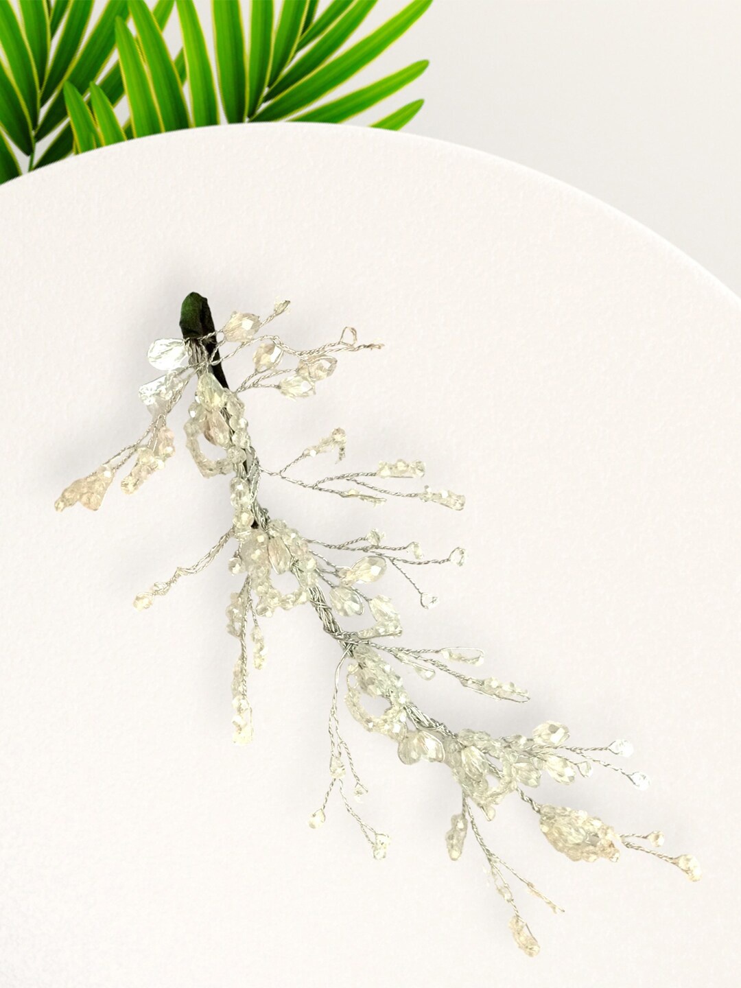 

Hair Flare Women Embellished Alligator Hair Clip, Off white