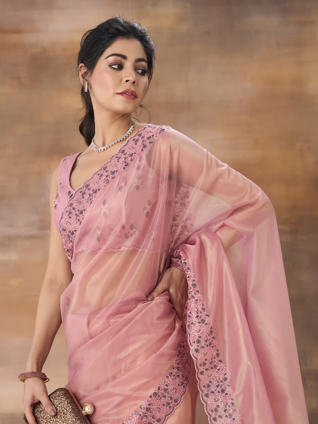 

kasee Embroidered Net Saree, Pink
