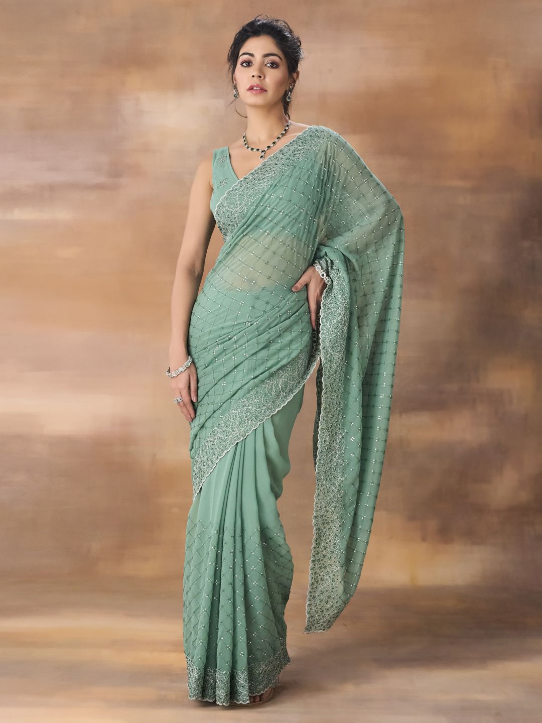 

kasee Floral Embroidered Belted Saree, Green