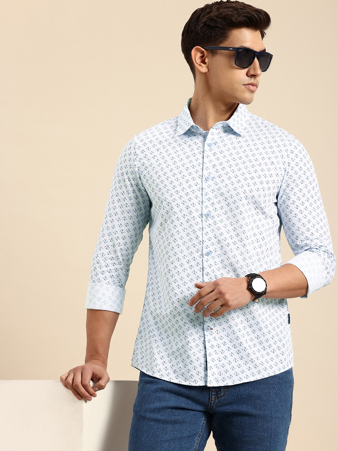 

Being Human Spread Collar Geometric Printed Cotton Slim Fit Casual, White