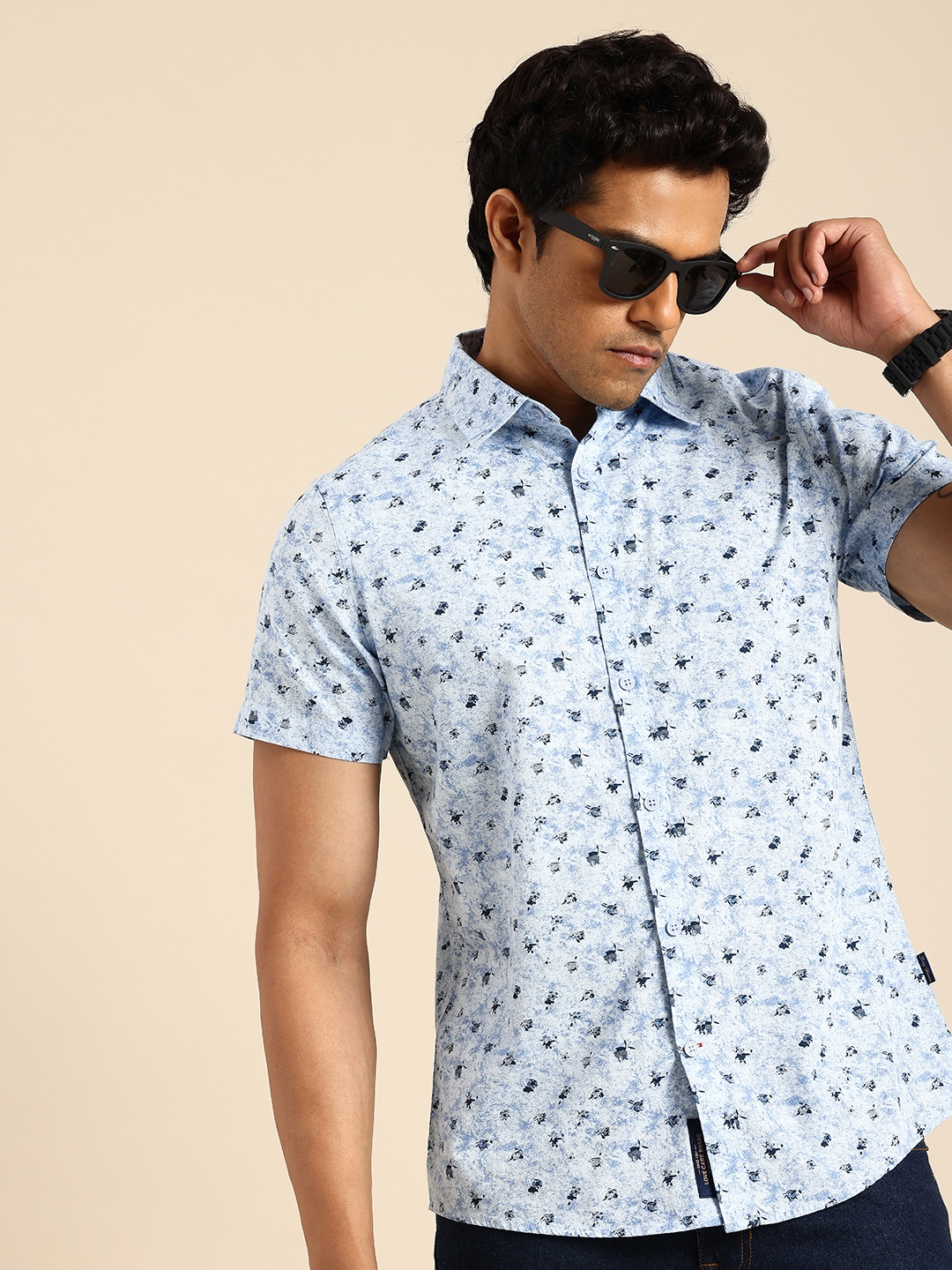 

Being Human Slim Fit Abstract Printed Pure Cotton Casual Shirt, Blue