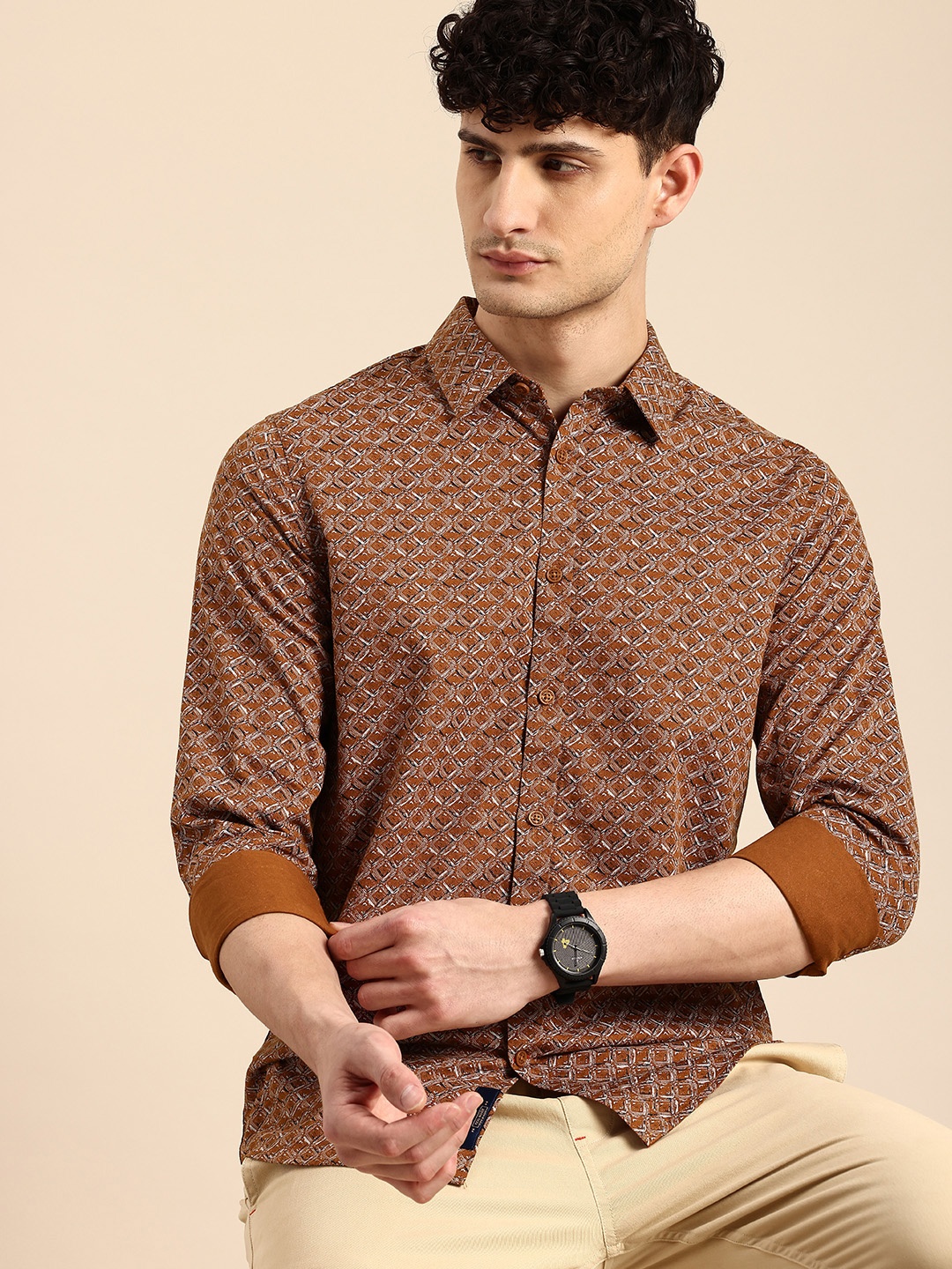 

Being Human Geometric Printed Slim Fit Opaque Pure Cotton Casual Shirt, Brown