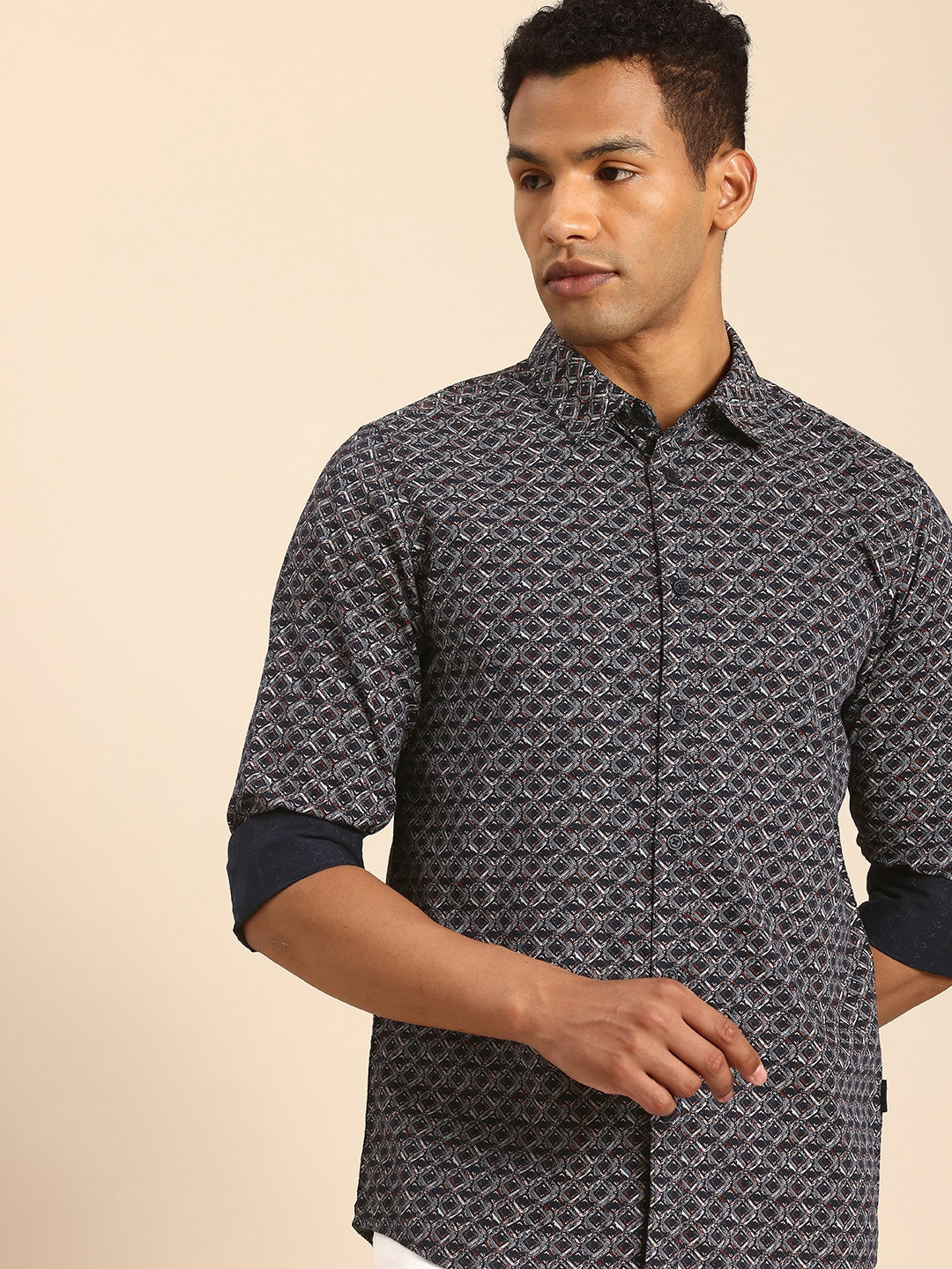 

Being Human Pure Cotton Slim Fit Opaque Printed Casual Shirt, Navy blue