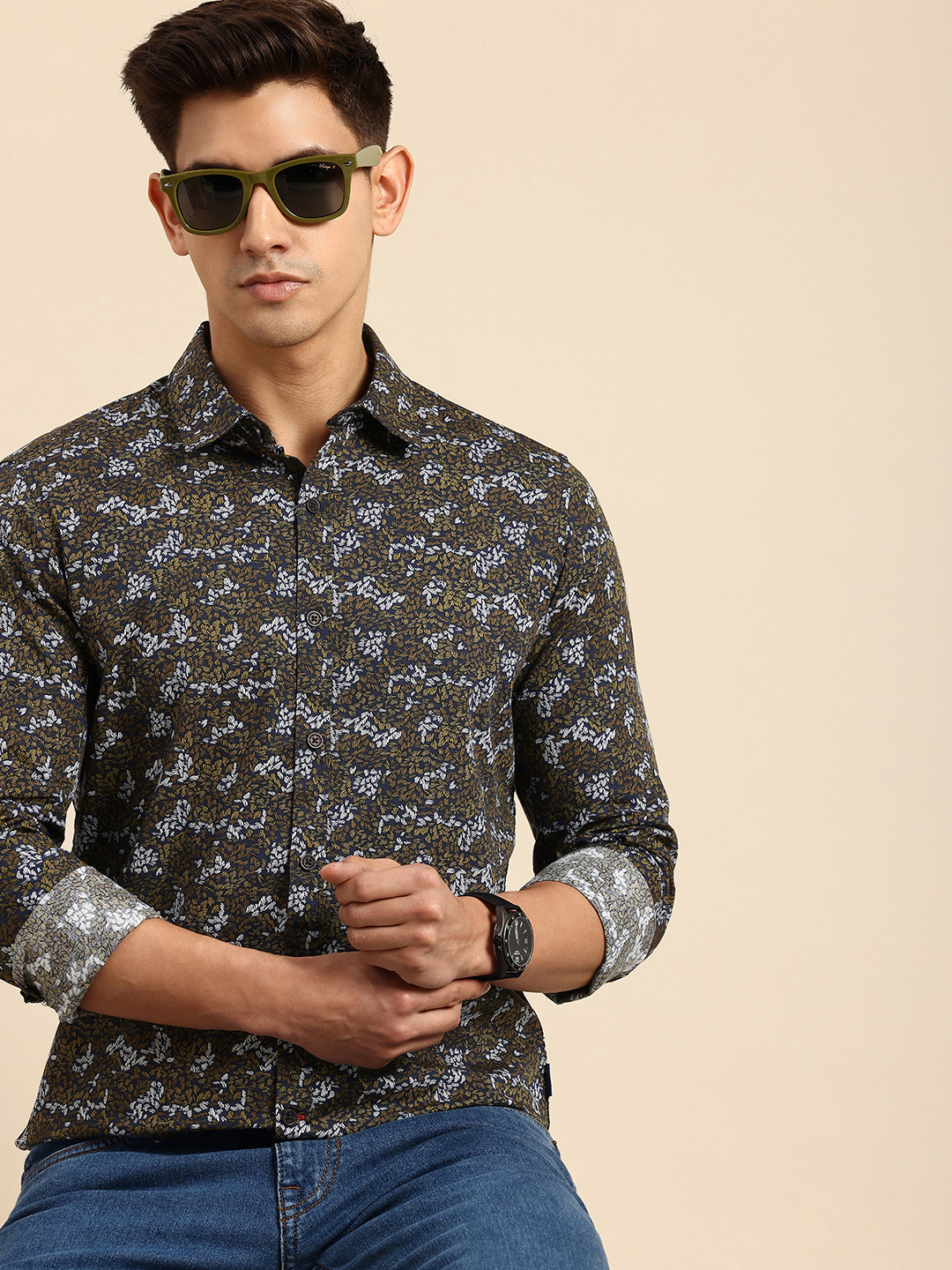 

Being Human Pure Cotton Slim Fit Floral Opaque Printed Casual Shirt, Navy blue