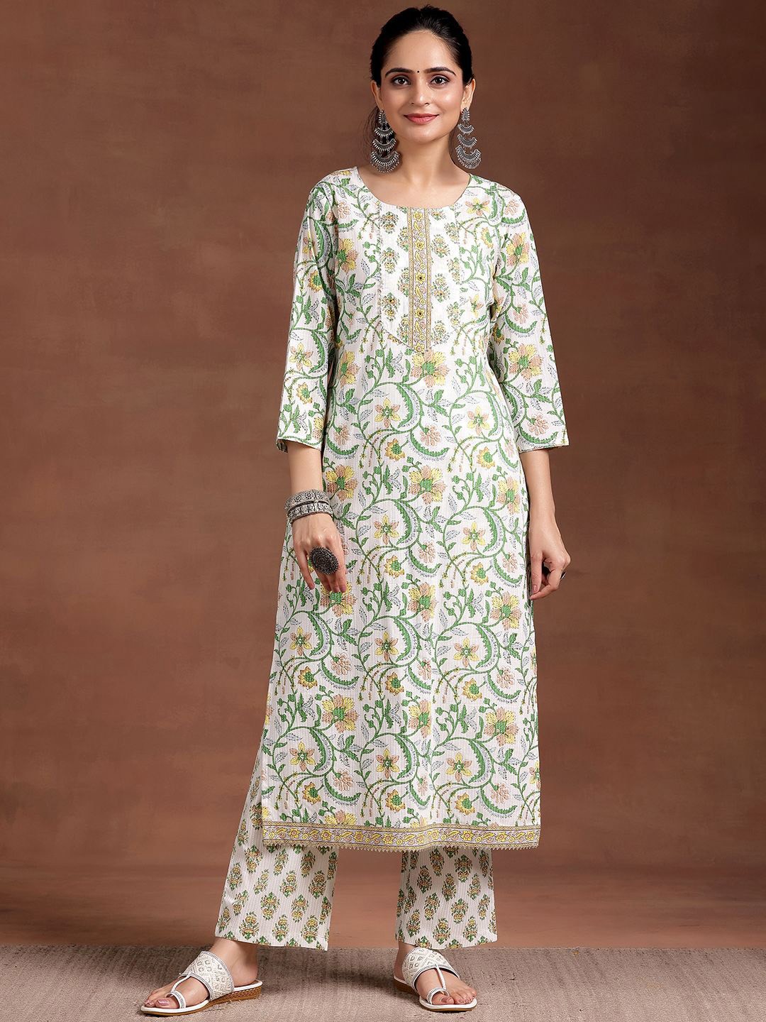 

Libas Women Floral Printed Regular Gotta Patti Pure Cotton Kurta with Trousers, Off white