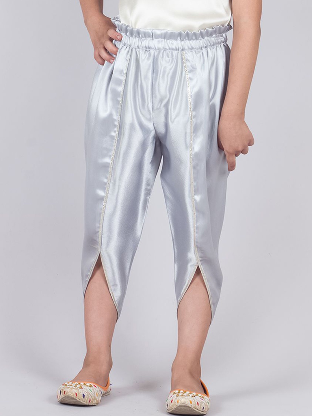 

Tangerine Closet Girls Mid-Rise Satin Loose Fit Tulip Salwar, Silver