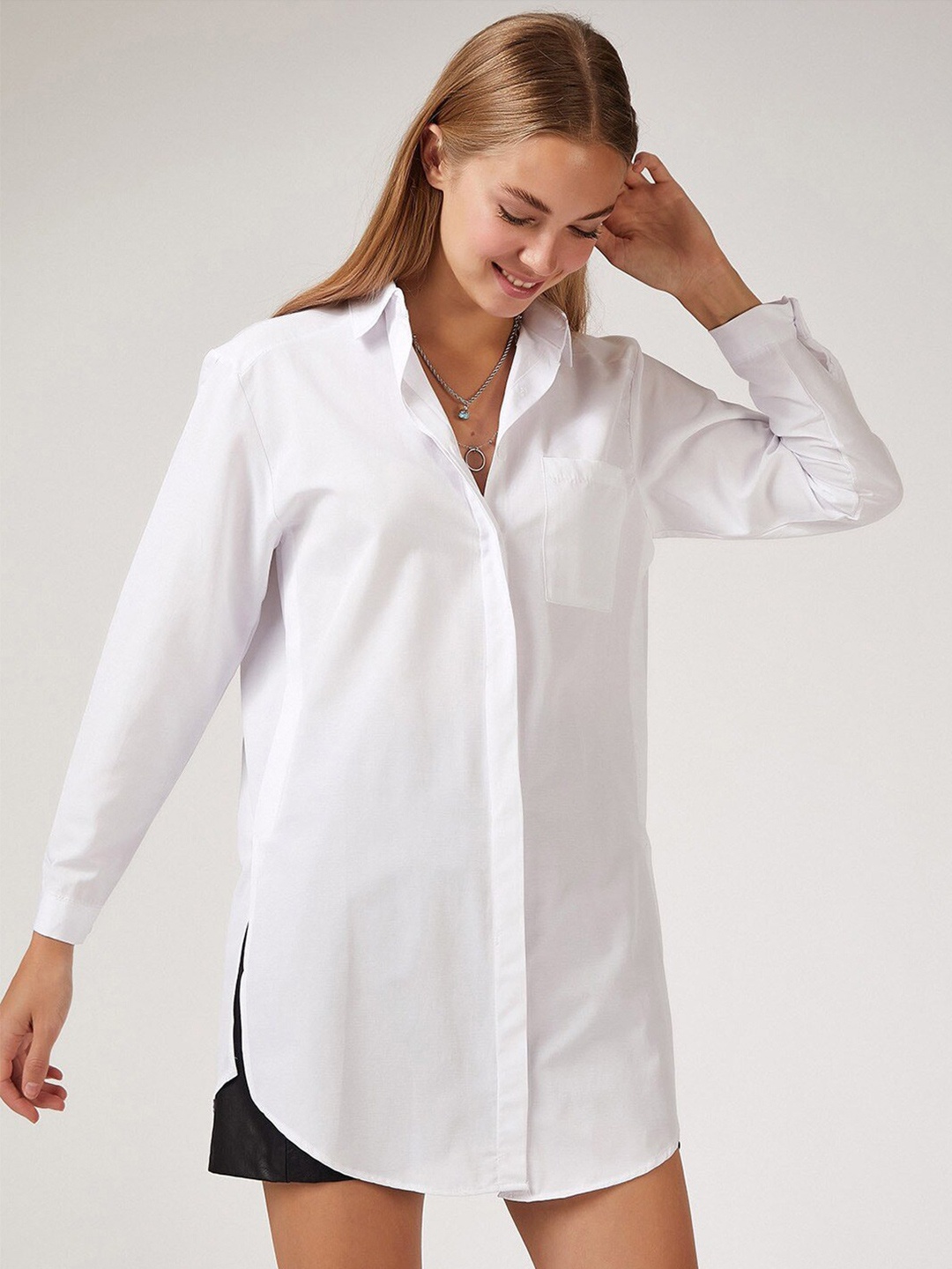 

Fab Star Women Classic Opaque Casual Shirt, White