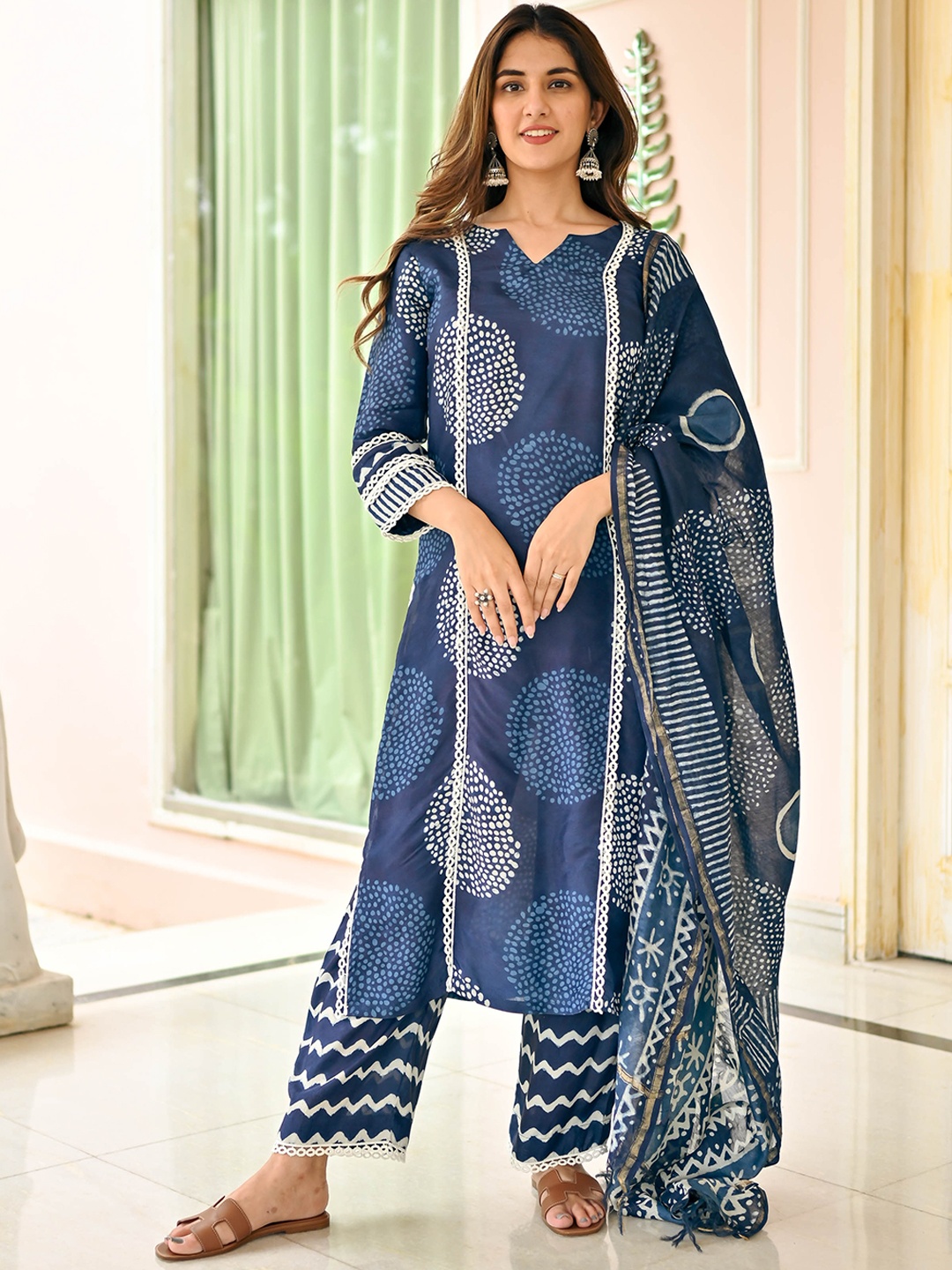 

Bunaai Women Ethnic Motifs Printed Straight Kurta with Trousers & With Dupatta, Blue