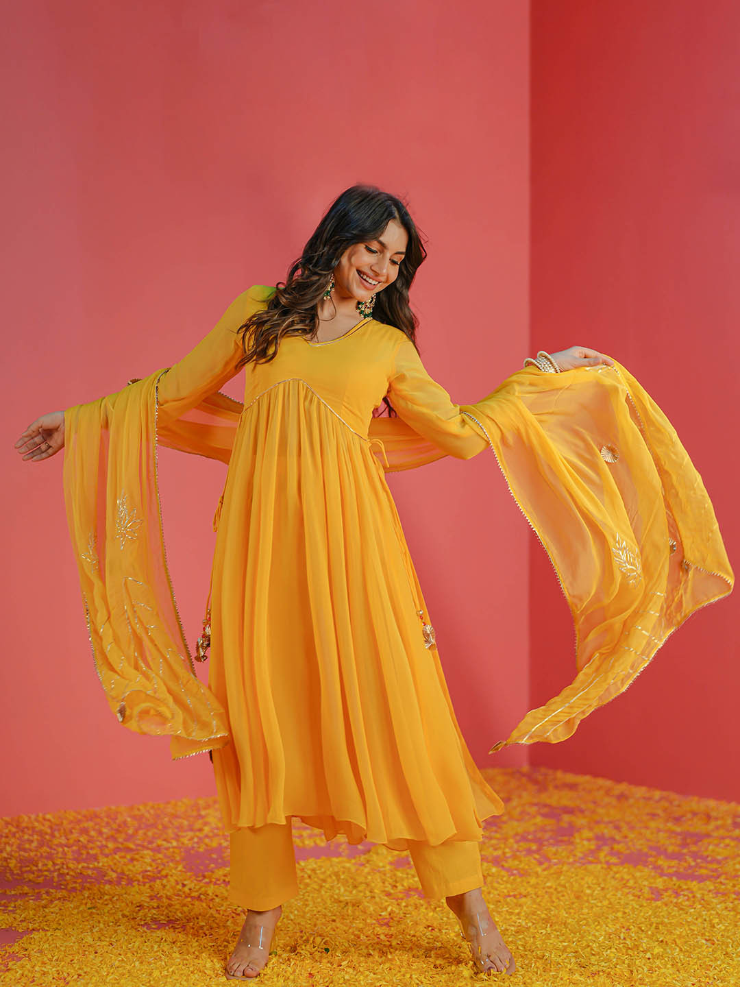 

Bunaai Women Yoke Design Panelled Kurta with Trousers & With Dupatta, Yellow