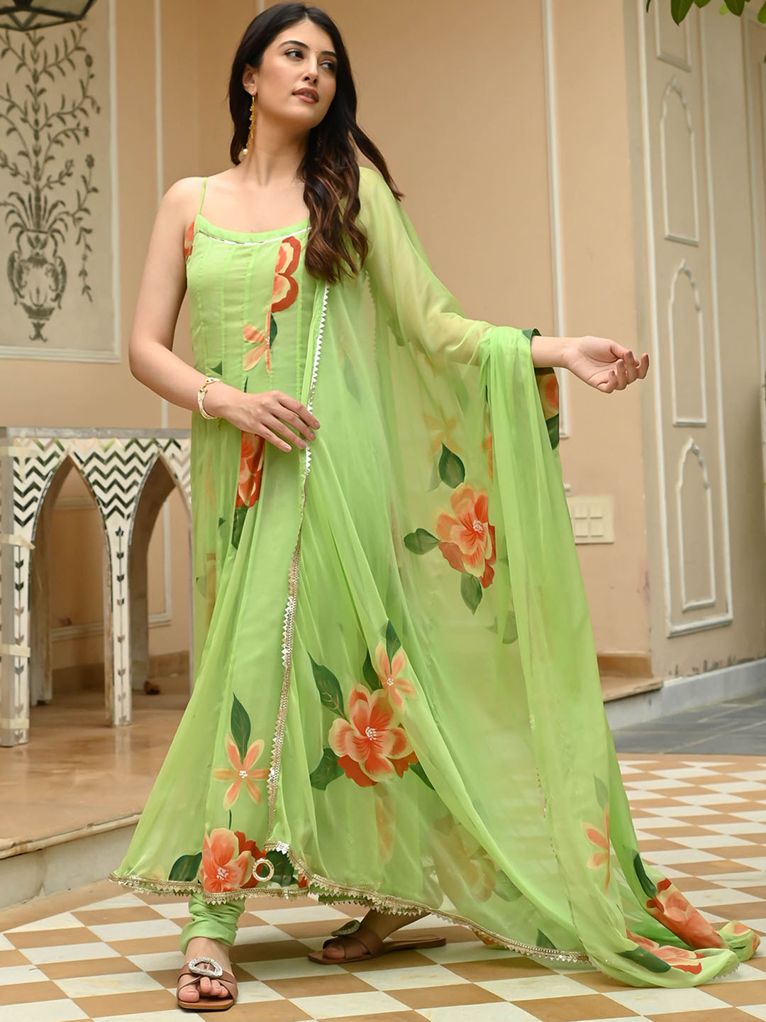 

Bunaai Women Floral Printed Panelled Gotta Patti Kurta with Trousers & With Dupatta, Green