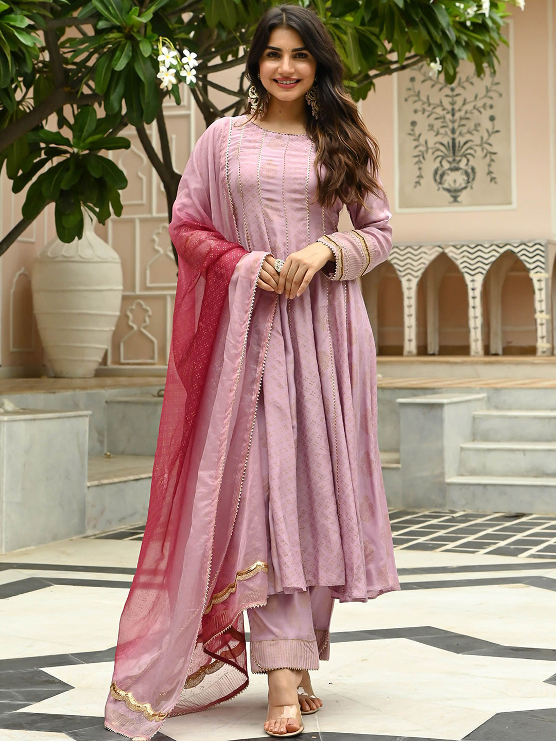 

Bunaai Women Ethnic Motifs Printed Panelled Kurta with Trousers & With Dupatta, Mauve