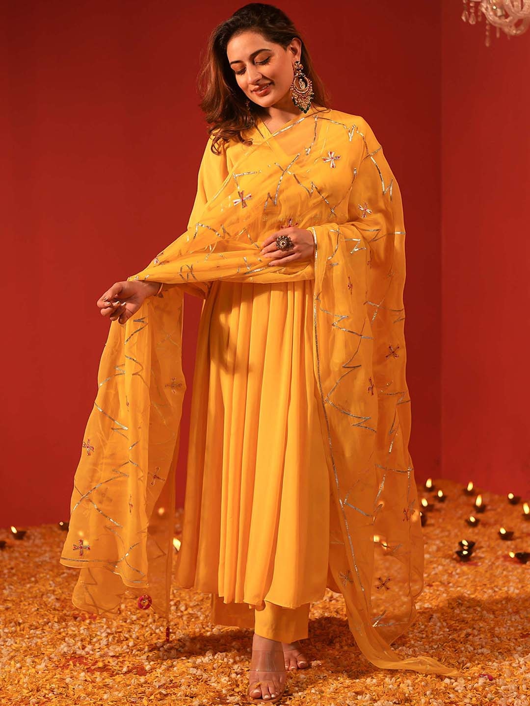 

Bunaai Women Panelled Kurta with Trousers & With Dupatta, Yellow