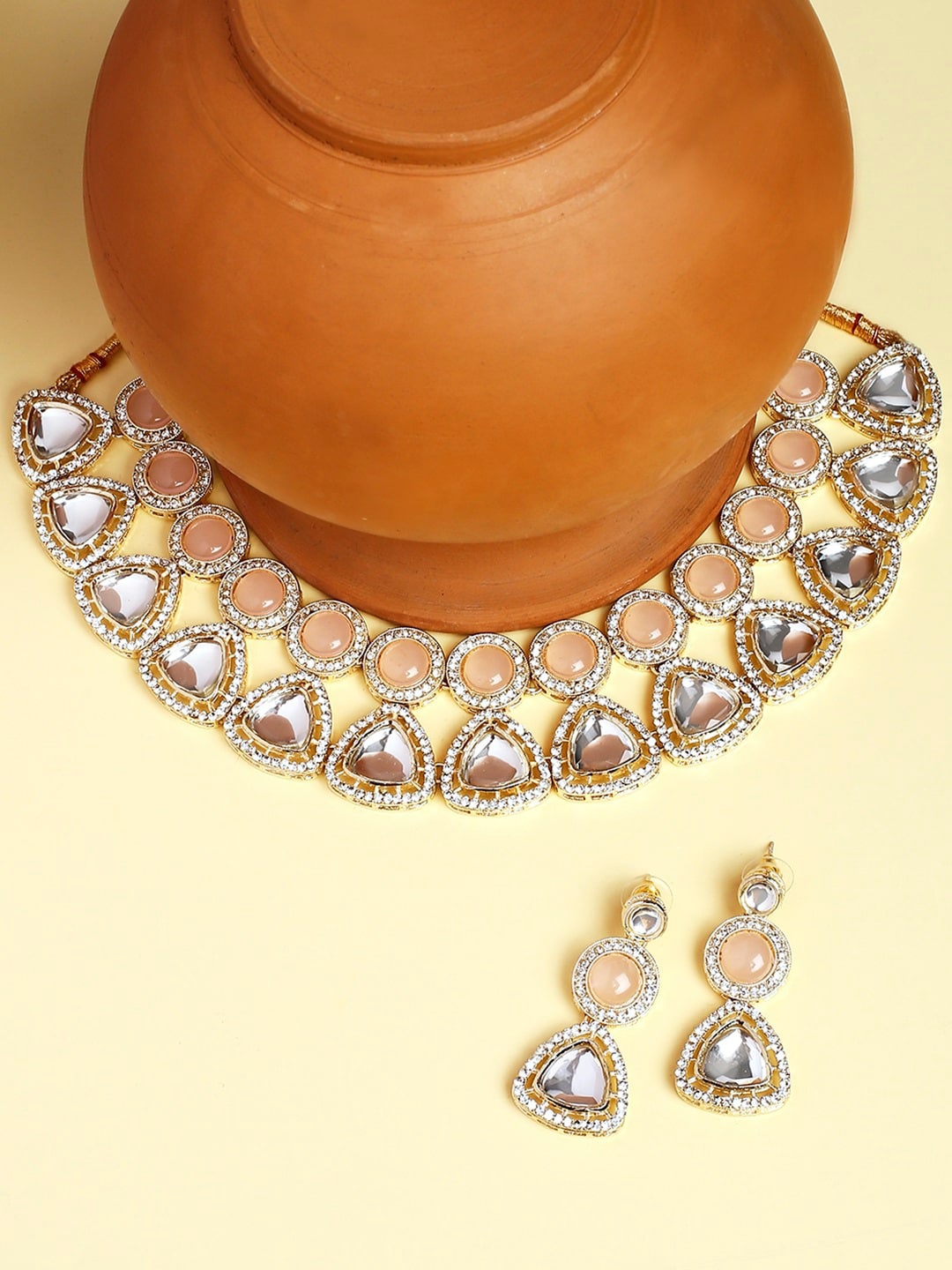 

OOMPH Kundan-Studded Jewellery Set, Silver