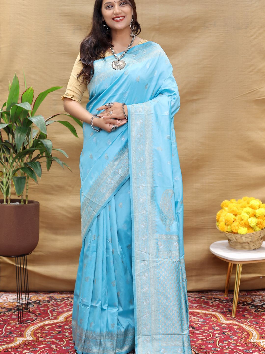 

SGF11 Woven Design Zari Silk Kanjeevaram Saree, Blue