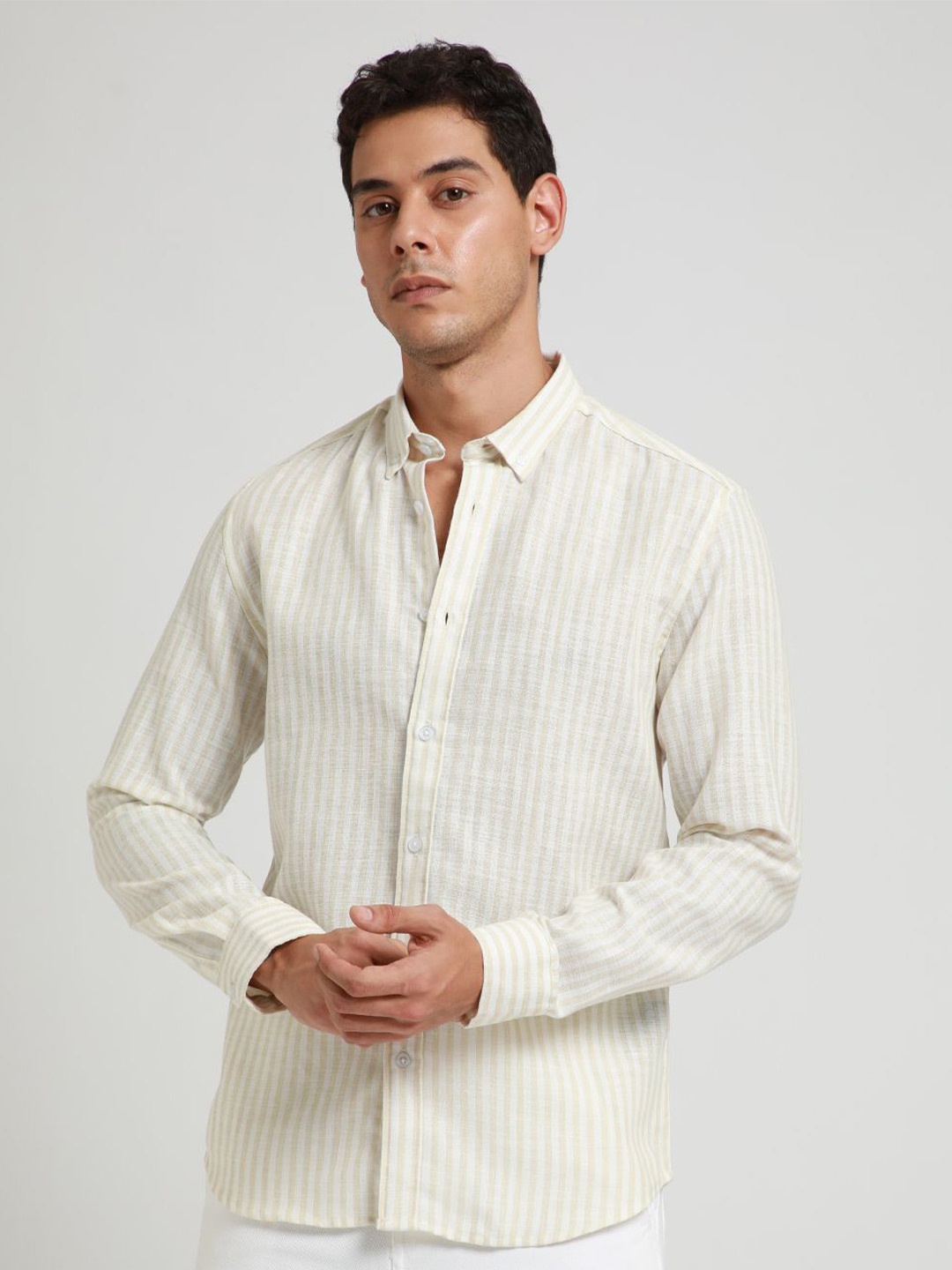 

Banana Club Men Classic Button-Down Collar Striped Casual Shirt, Cream