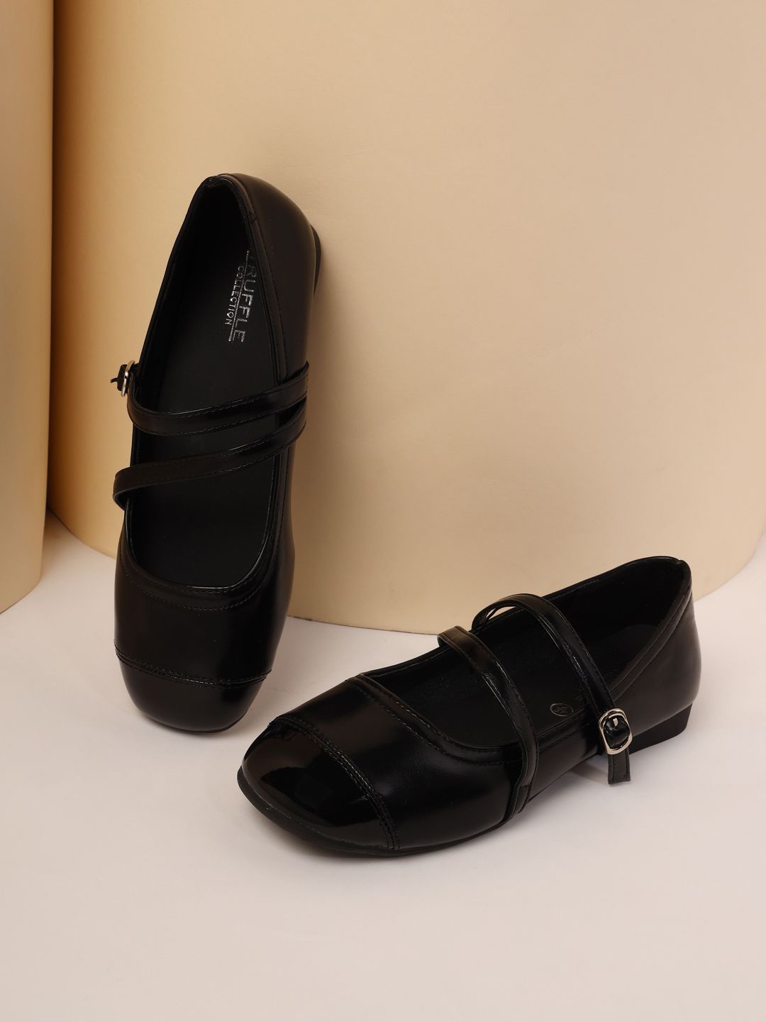 

Truffle Collection Women Ballerinas Flats, Black