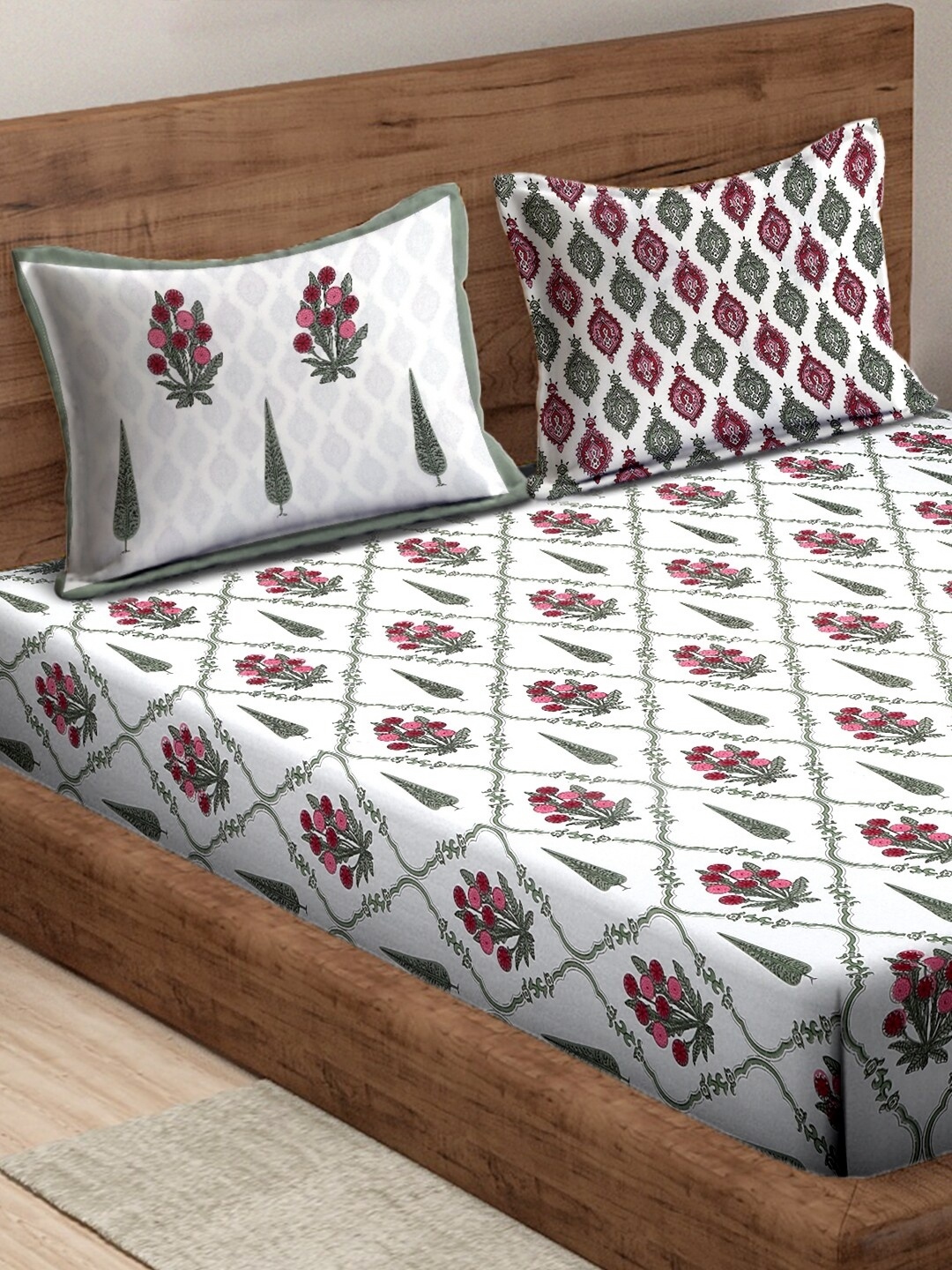 

Rajasthan Decor White & Pink Ethnic Motifs 180 TC King Bedsheet with 2 Pillow Covers