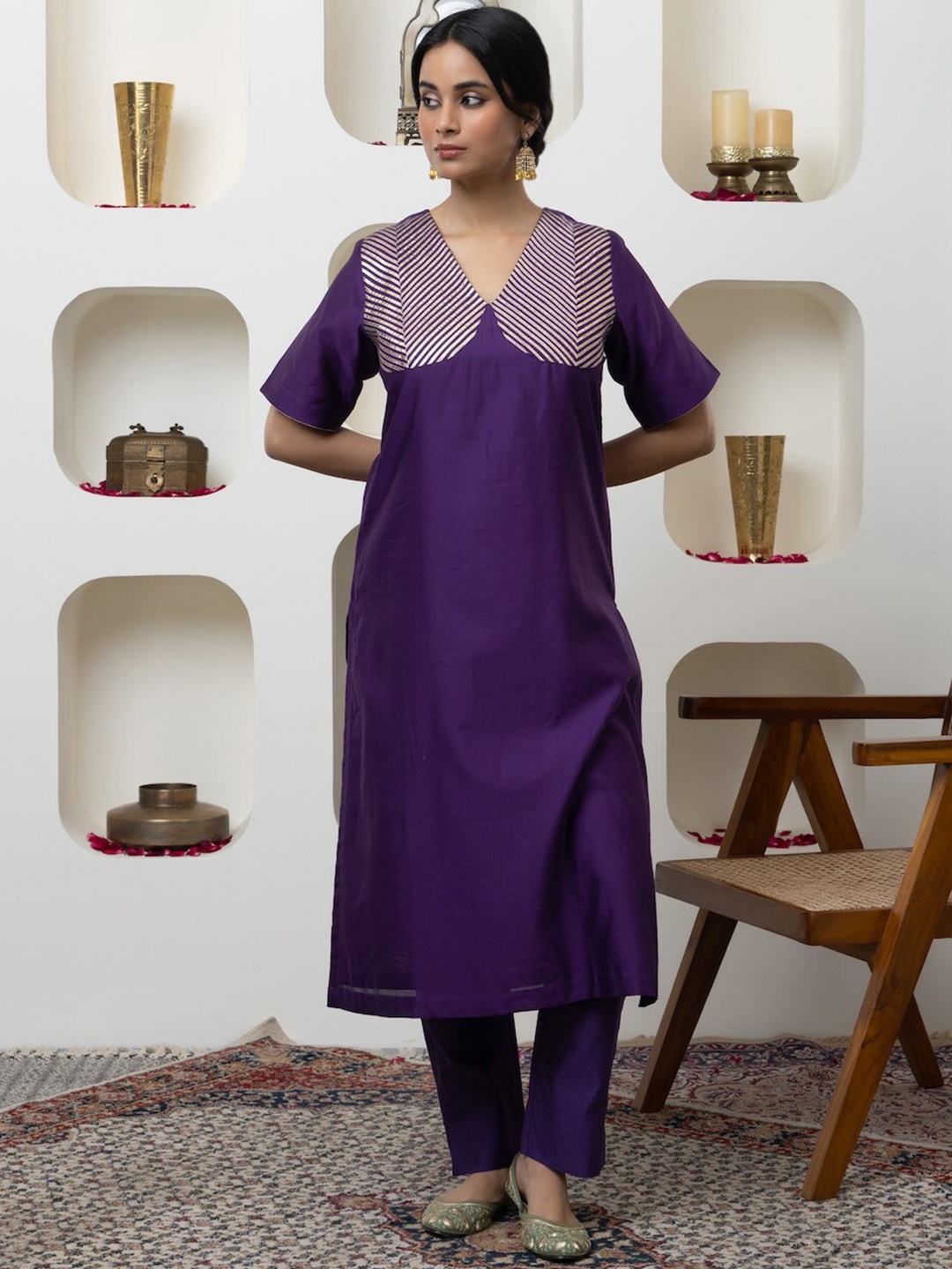 

SMRITI GUPTA Women Solid Regular Kurta with Trousers, Purple