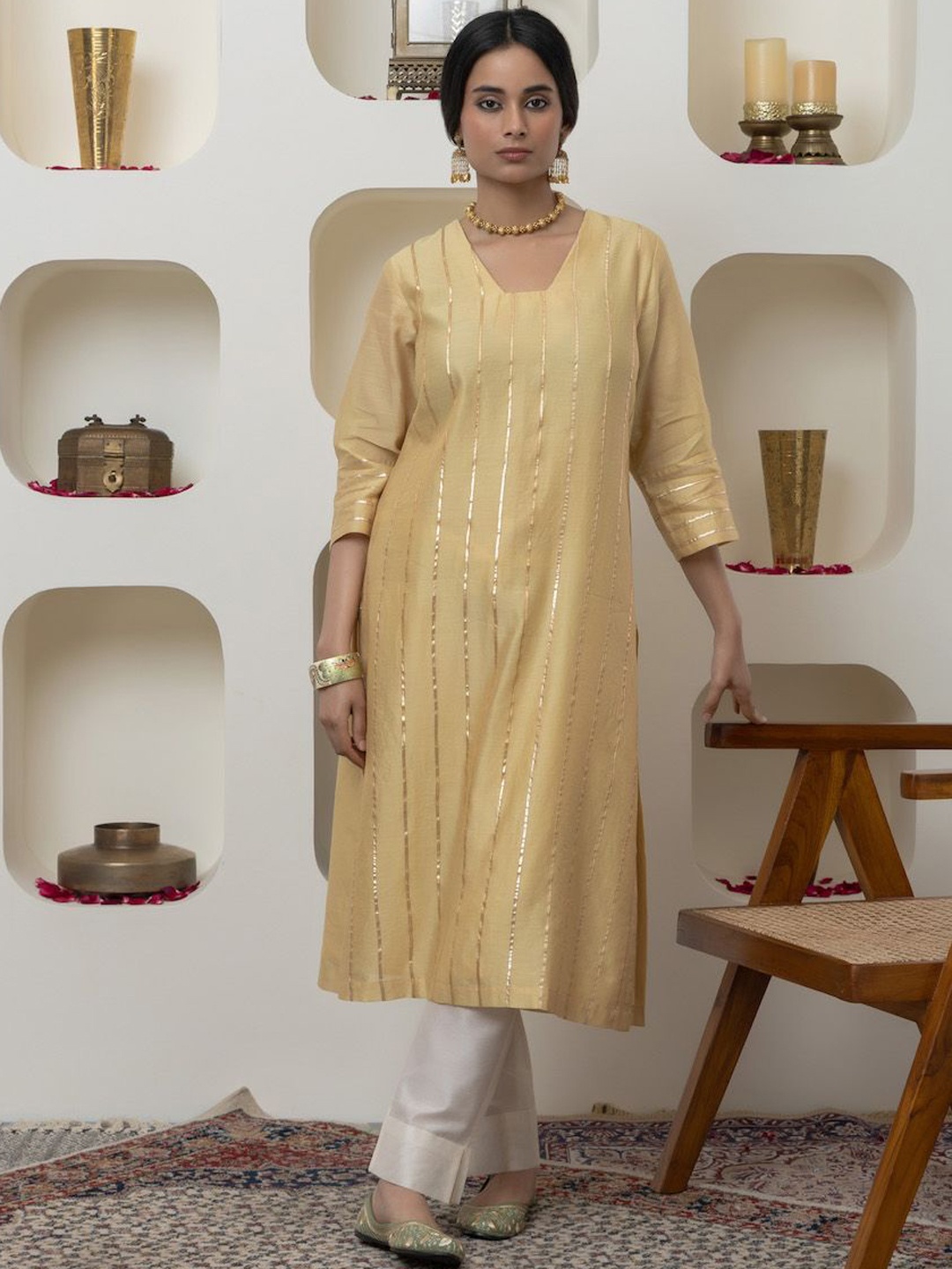 

SMRITI GUPTA Women Thread Work Handloom Chanderi Silk Kurta, Beige