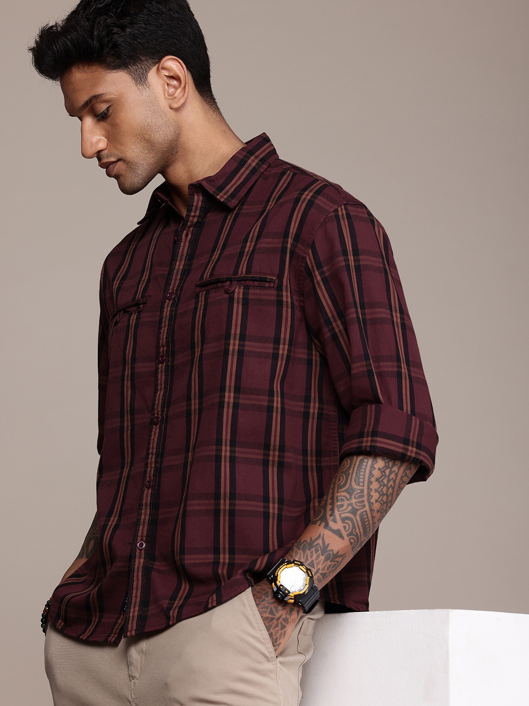 

The Roadster Life Co. Tartan Checks Opaque Pure Cotton Casual Shirt, Burgundy