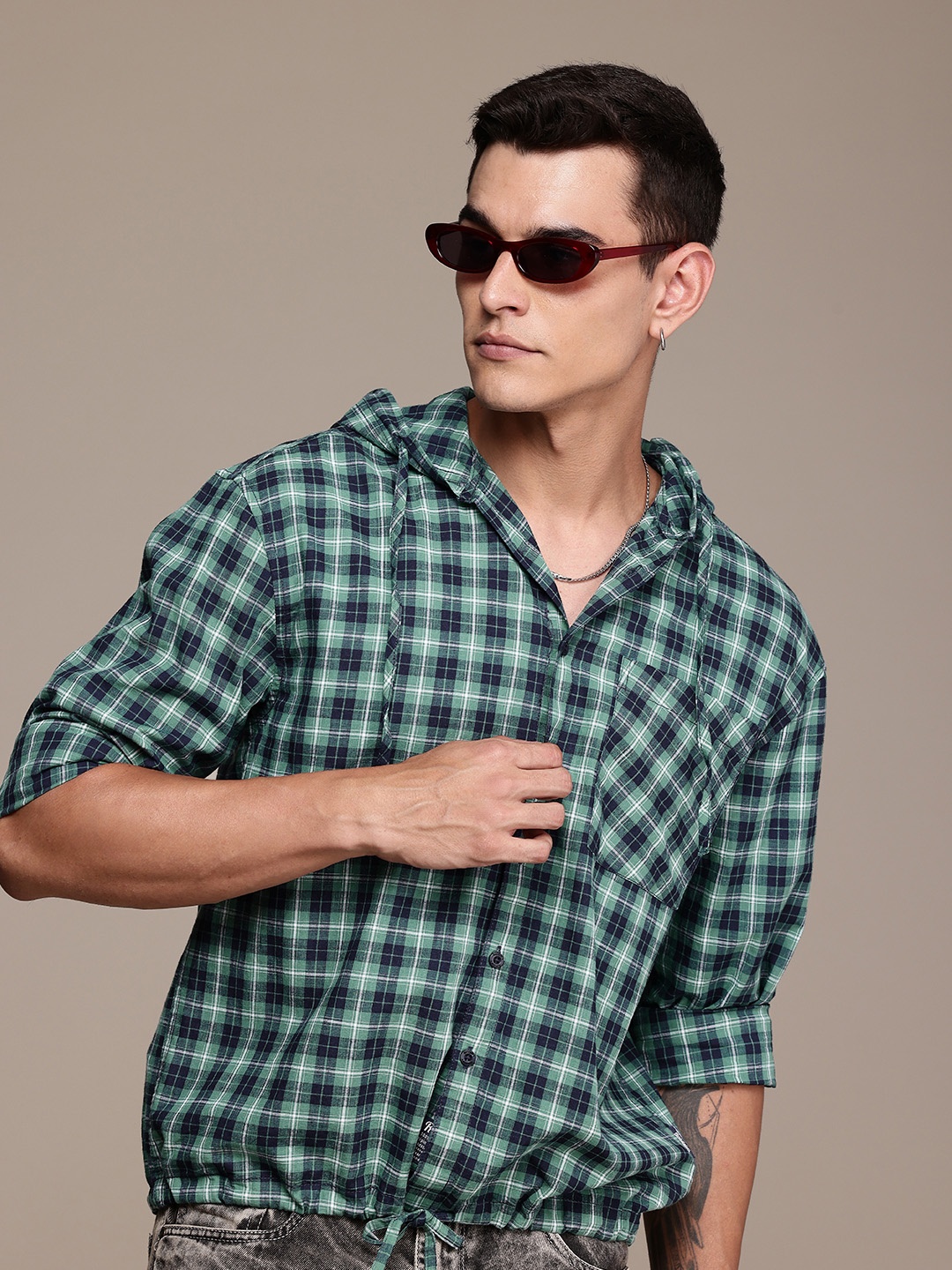 

The Roadster Life Co. Checked Hooded Relaxed Fit Pure Cotton Casual Shirt, Green
