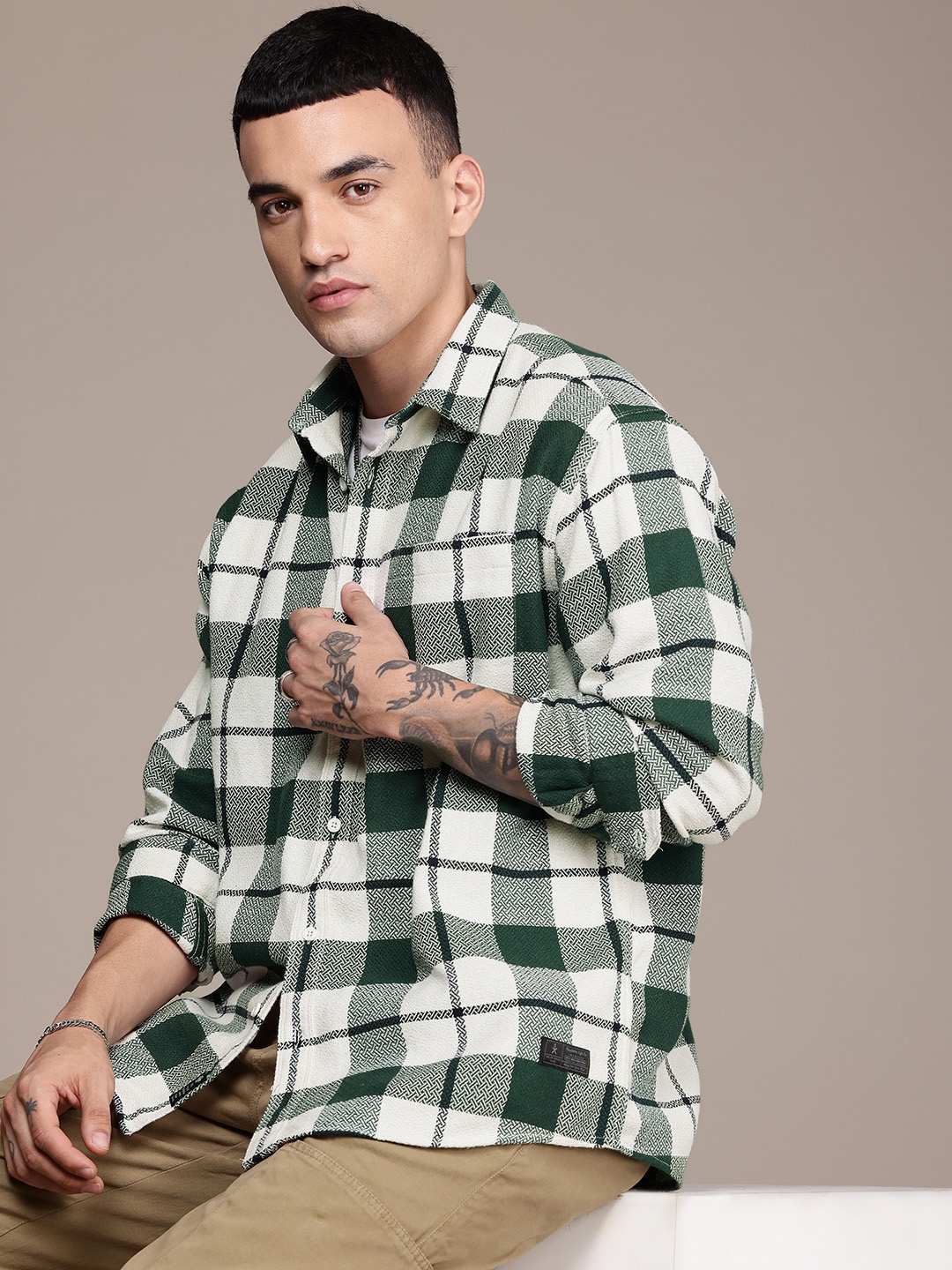

The Roadster Life Co. Opaque Checked Relaxed Fit Casual Shirt, Green